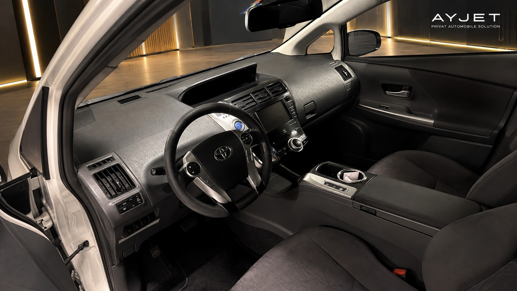 TOYOTA Prius 1.5 16V Hybrid-image-3