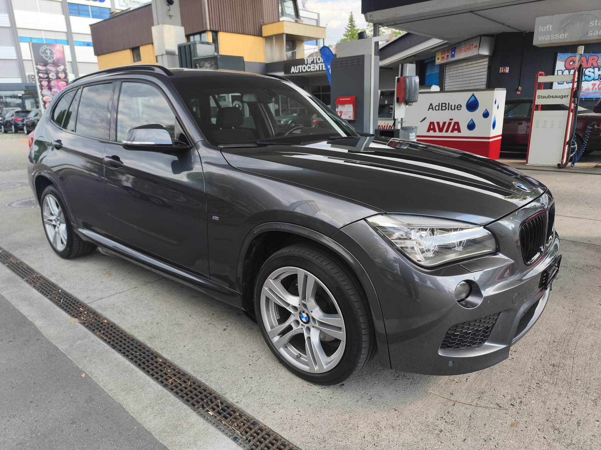 BMW X1 xDrive 20d Sport Line Steptronic-image-0