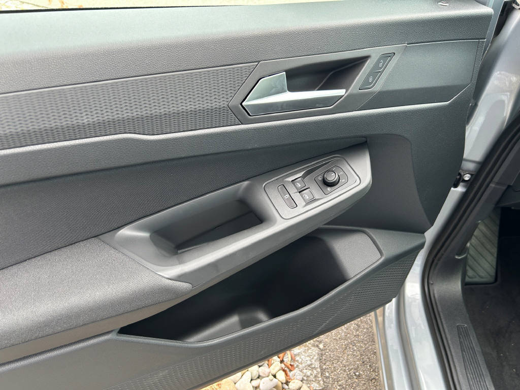 FORD TOURNEO CONNECT Grand 2.0 EcoBlue 122 Titanium-image-11
