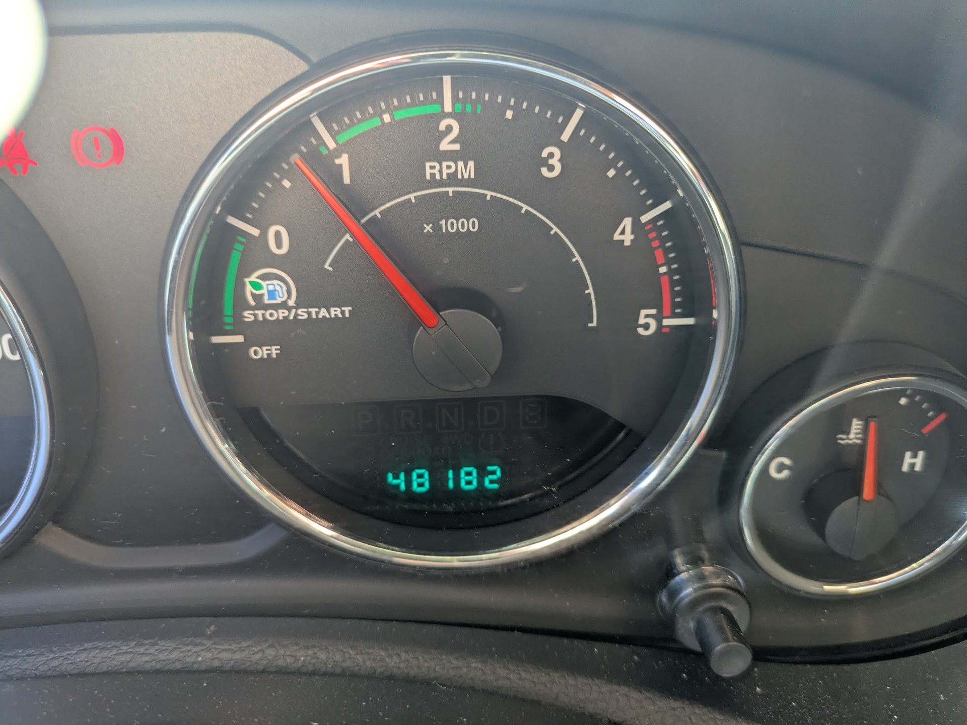 JEEP Wrangler 2.8 CRD Sport-image-15