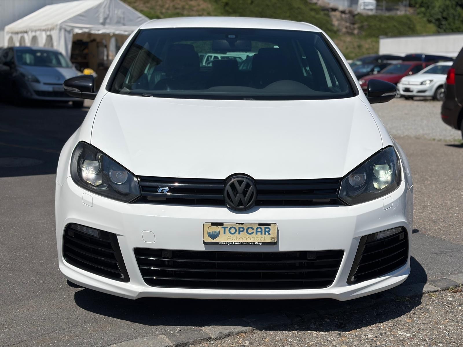 VW Golf 2.0 TSI R 4Motion DSG-image-2