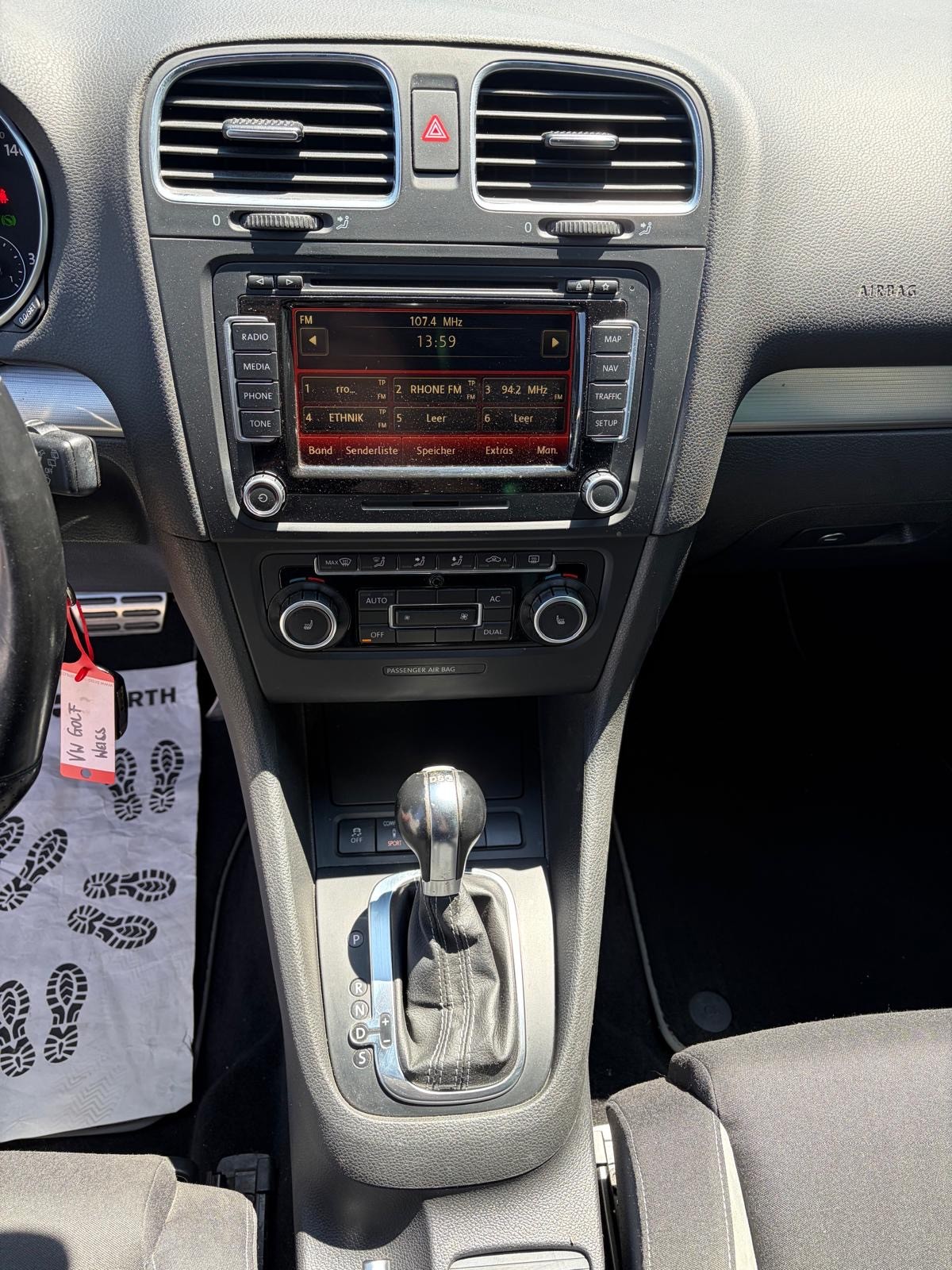 VW Golf 2.0 TSI R 4Motion DSG-image-9