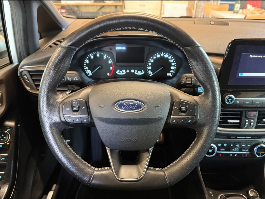 FORD Fiesta 1.0 SCTi ST Line-image-9