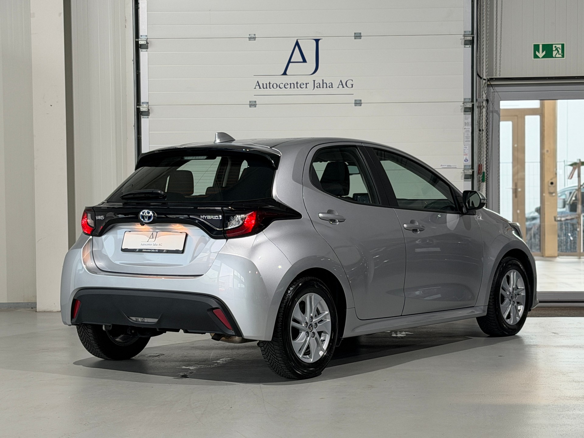 TOYOTA Yaris 1.5 Trend e-CVT (CH) inkl. Toyota Garantie-image-6
