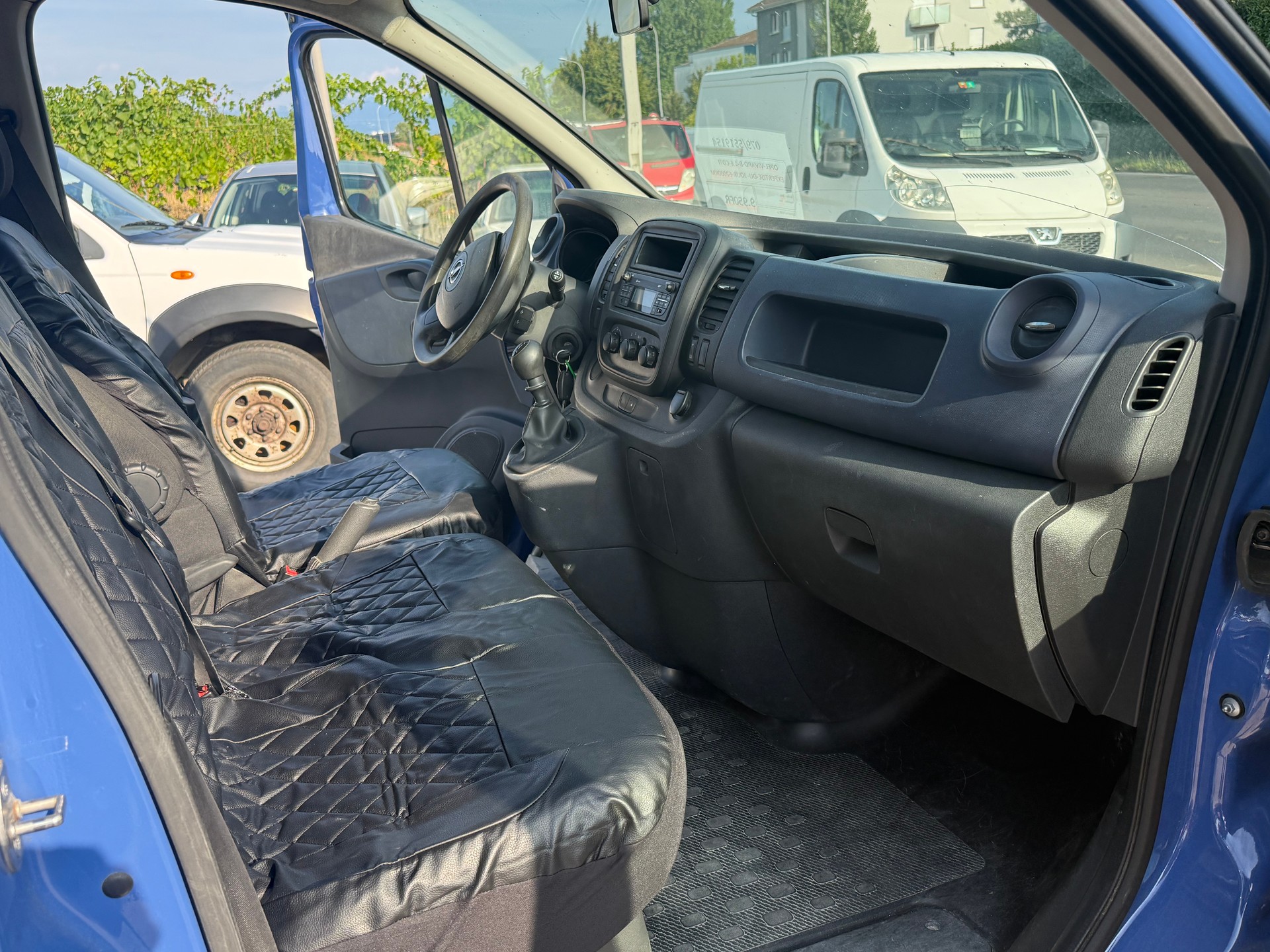 OPEL Vivaro 1.6 CDTI 2.7t L1H1-image-12