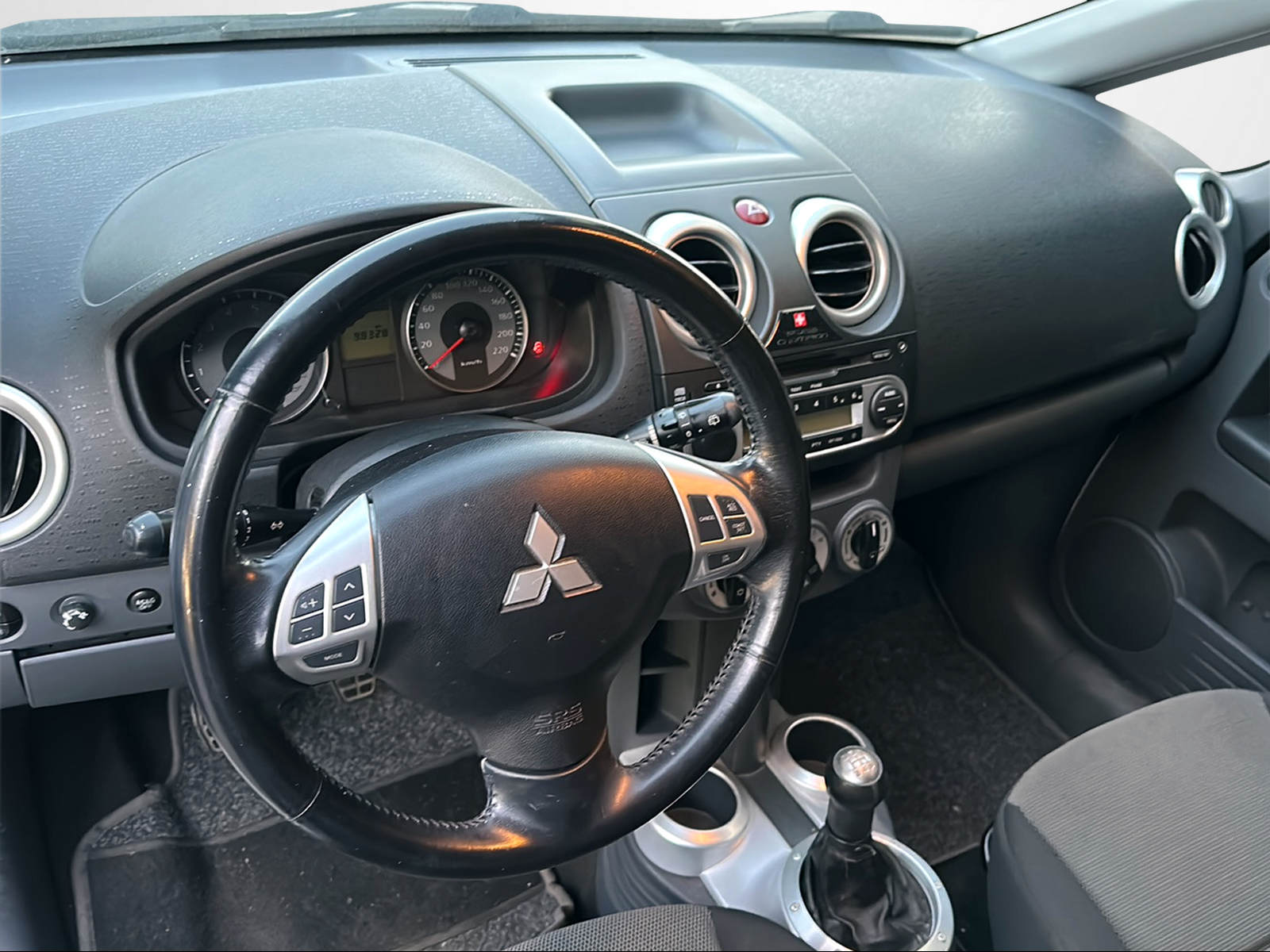 MITSUBISHI Colt 1.3 16V Swiss Champion ClearTec-image-8