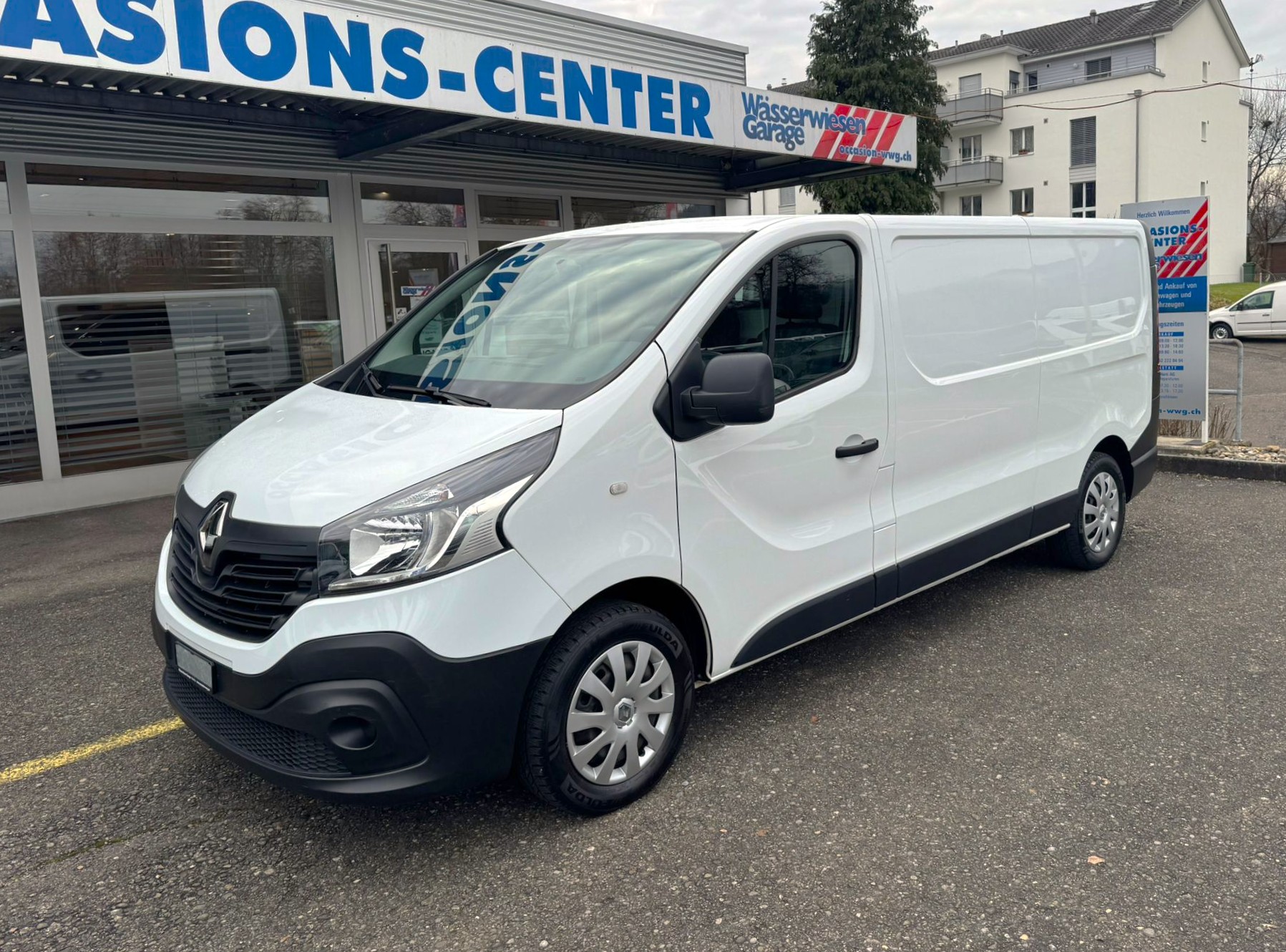 RENAULT Trafic dCi120 2.9 Busin. L2-image-9