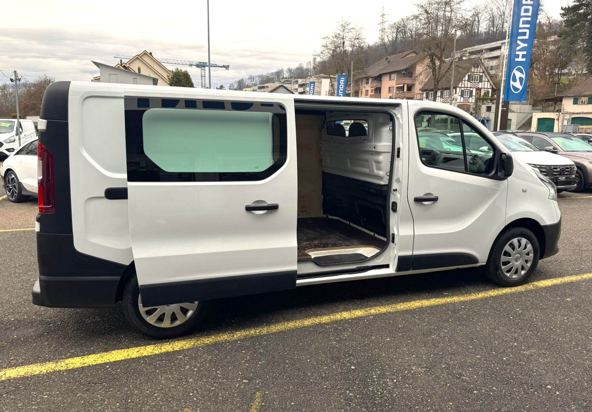 RENAULT Trafic dCi120 2.9 Busin. L2-image-5