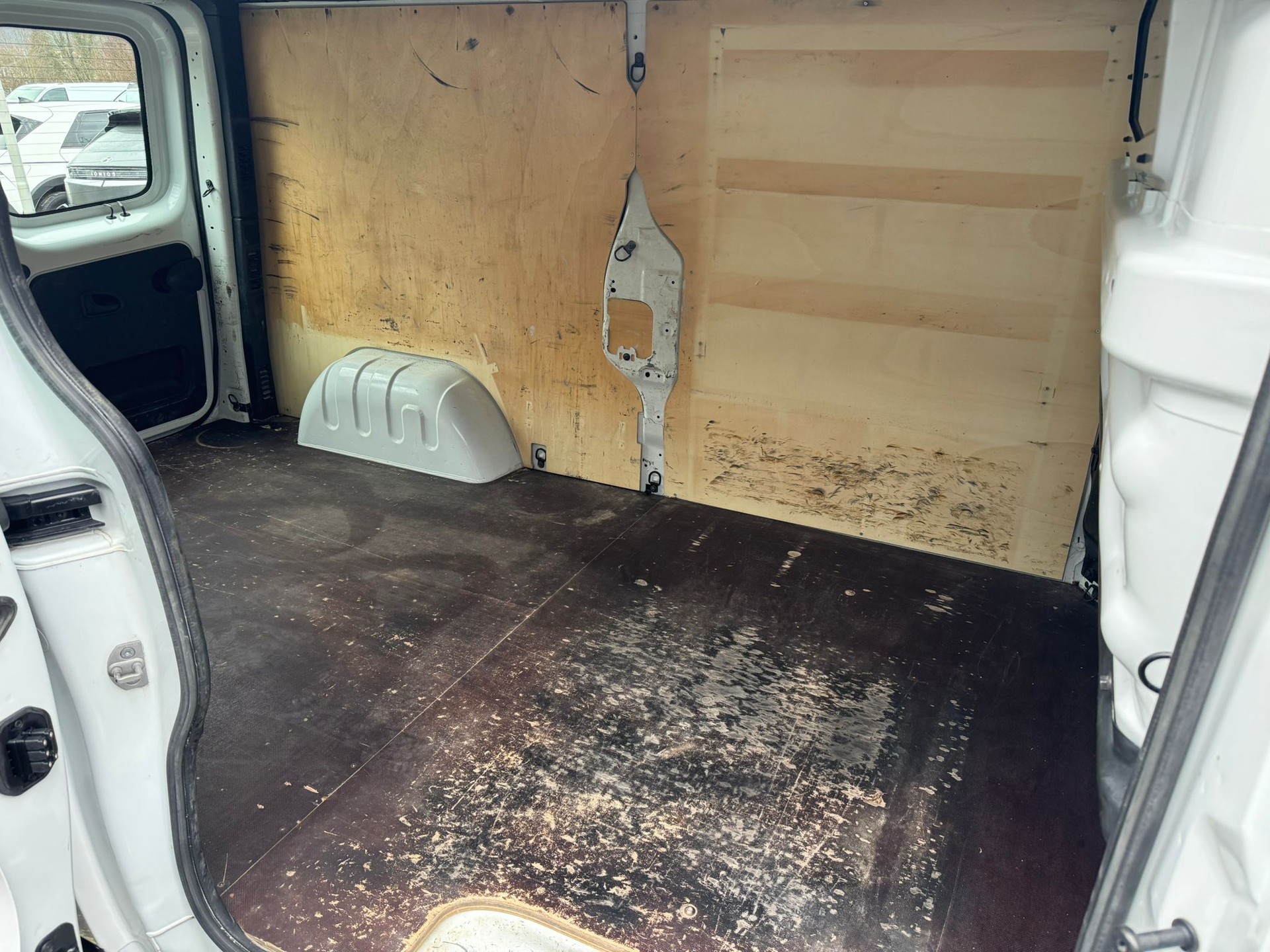 RENAULT Trafic dCi120 2.9 Busin. L2-image-6