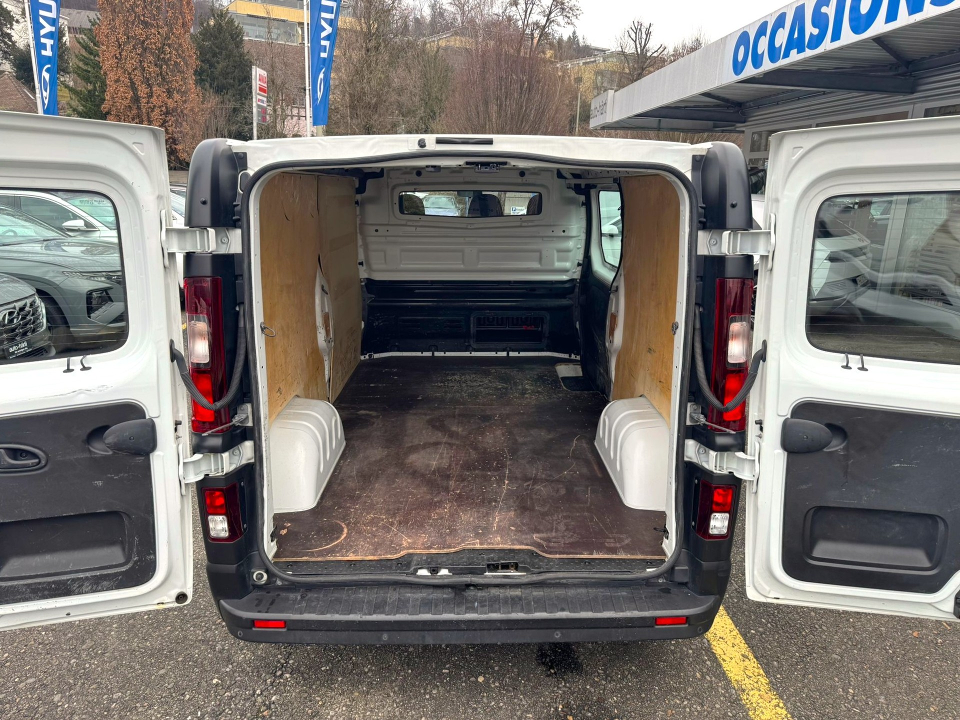 RENAULT Trafic dCi120 2.9 Busin. L2-image-13