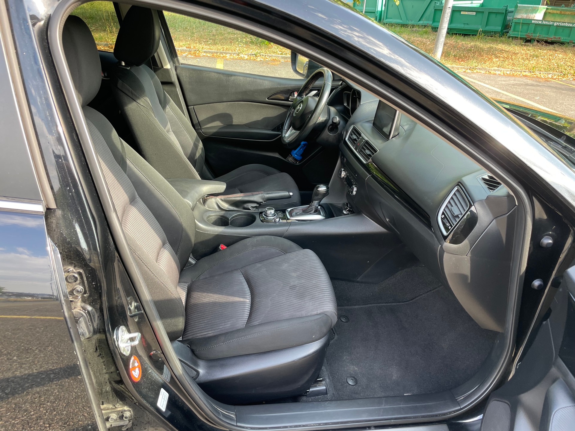 MAZDA 3 2.2 16V CD Revolution Activematic-image-11