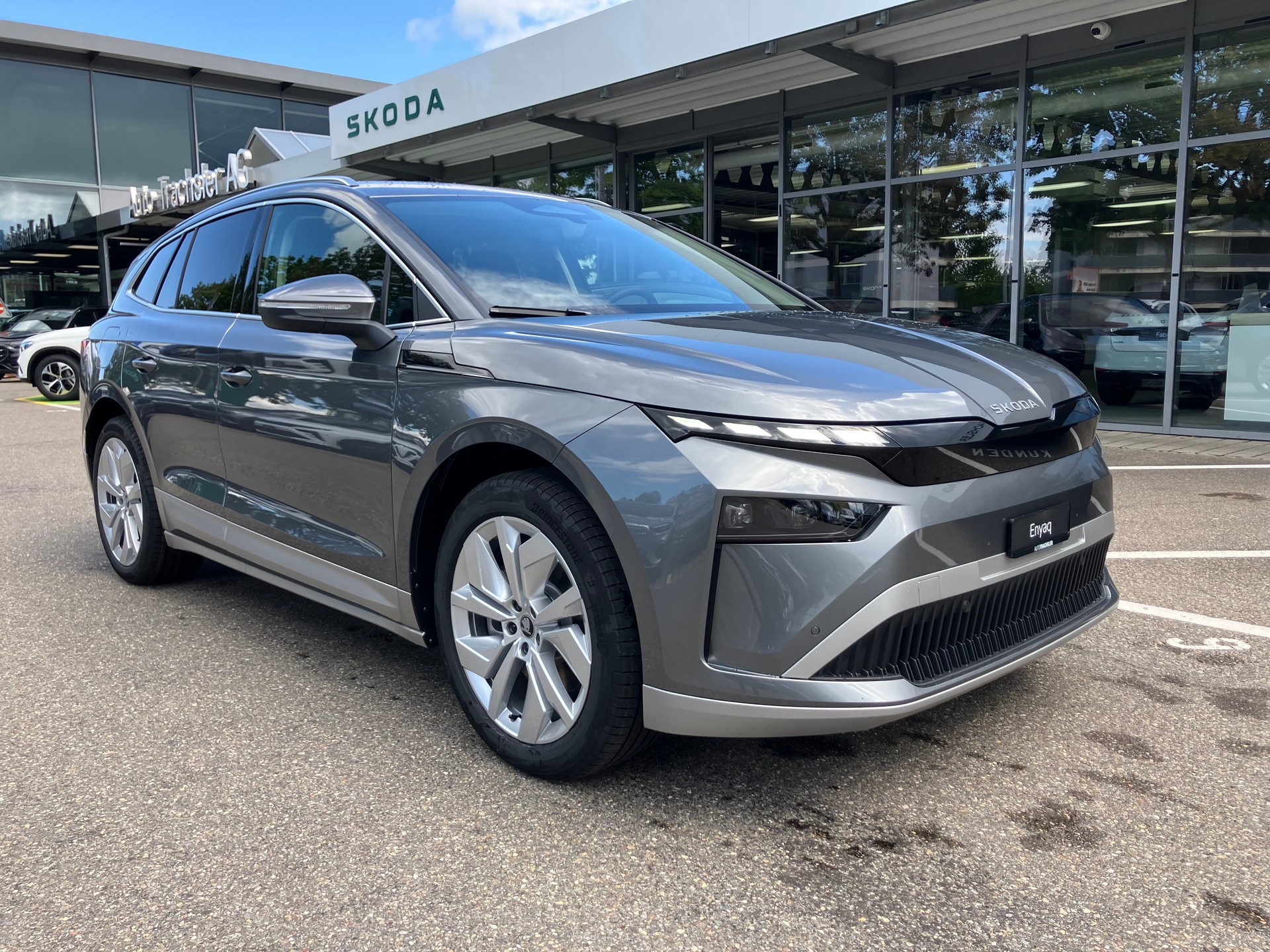 SKODA Enyaq 85x Dynamic 4x4-image-1