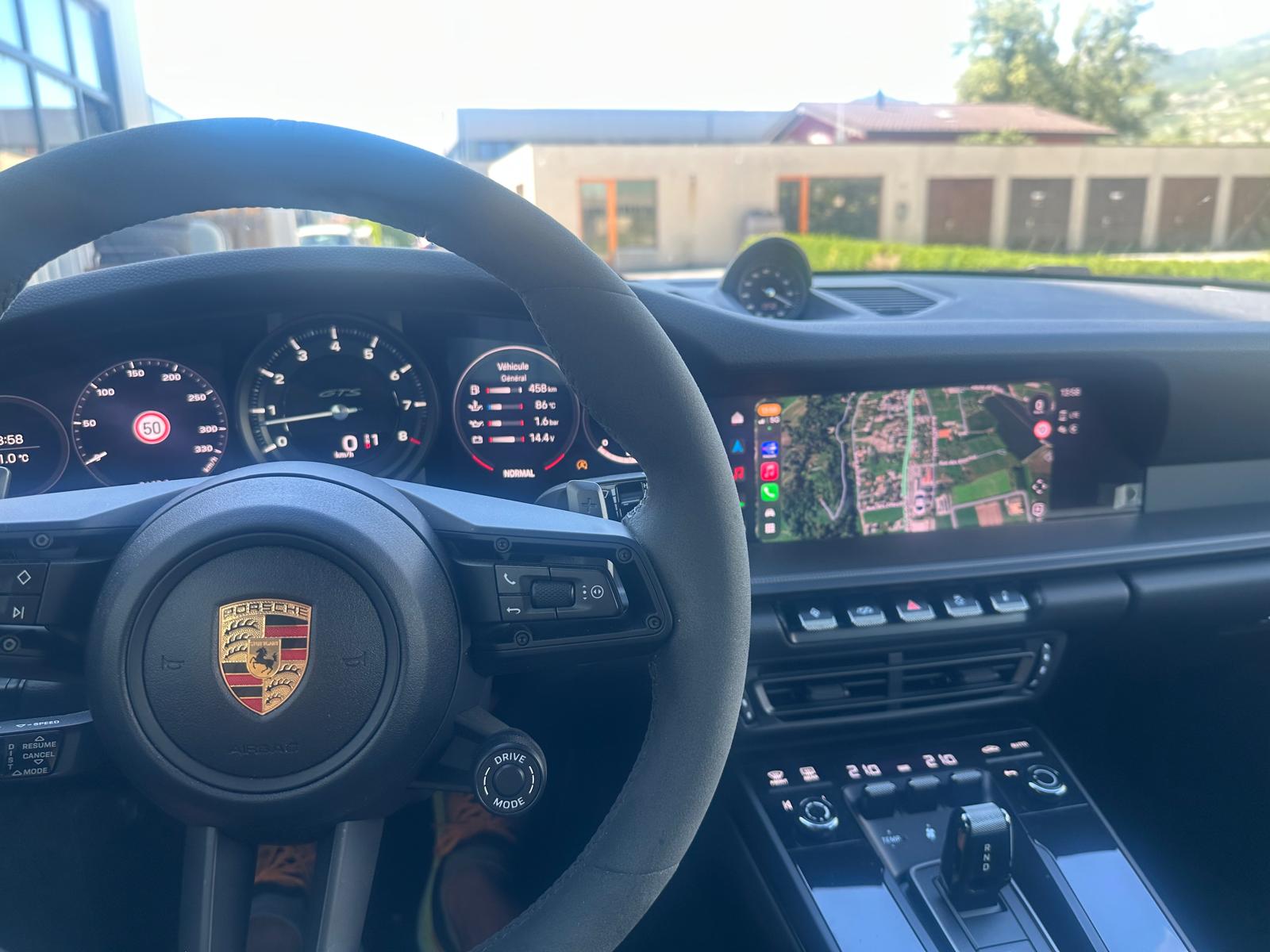 PORSCHE 911 Targa 4 GTS PDK-image-18