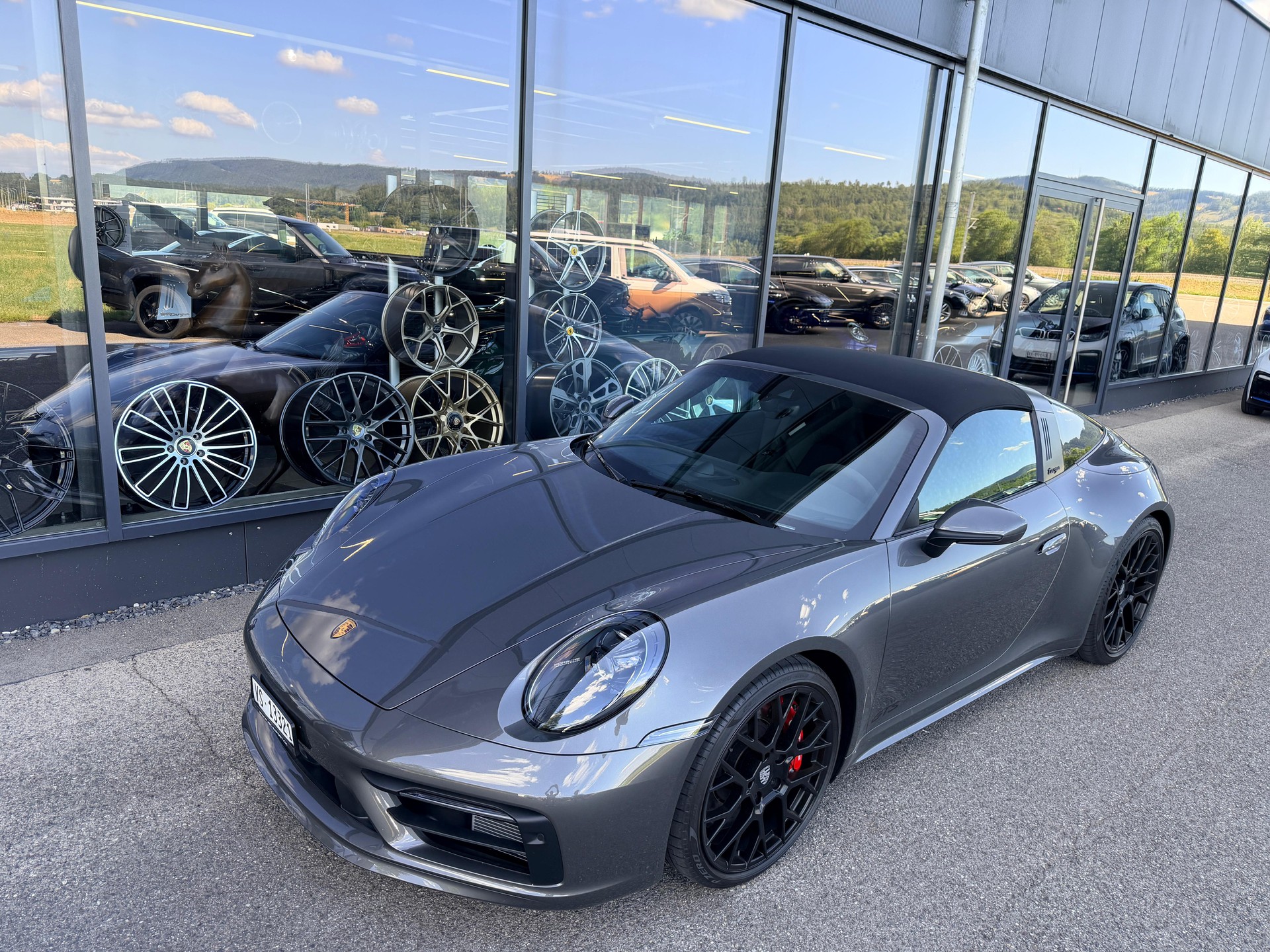 PORSCHE 911 Targa 4 GTS PDK-image-10