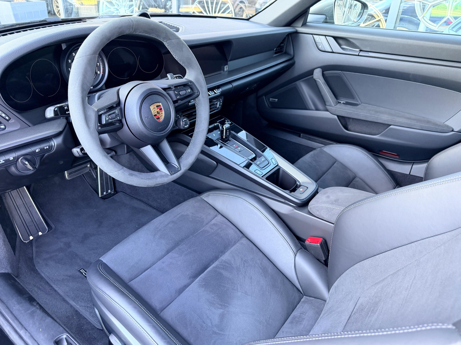 PORSCHE 911 Targa 4 GTS PDK-image-21