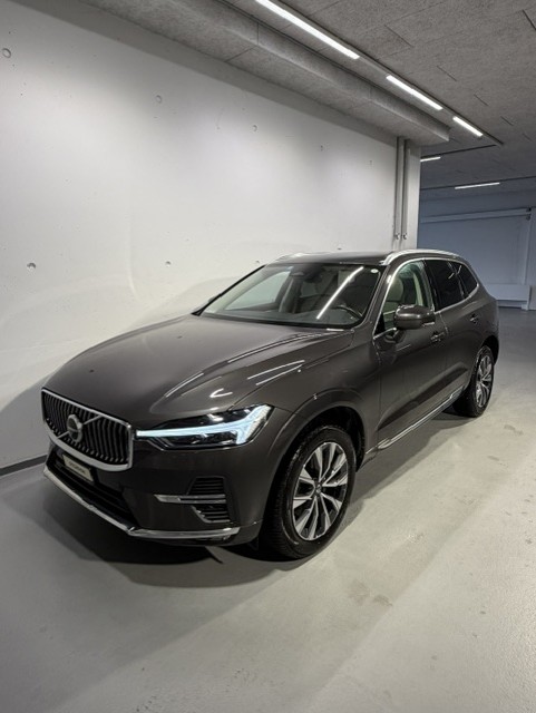 VOLVO XC60 2.0 B4 MH Plus Bright AWD-image-0