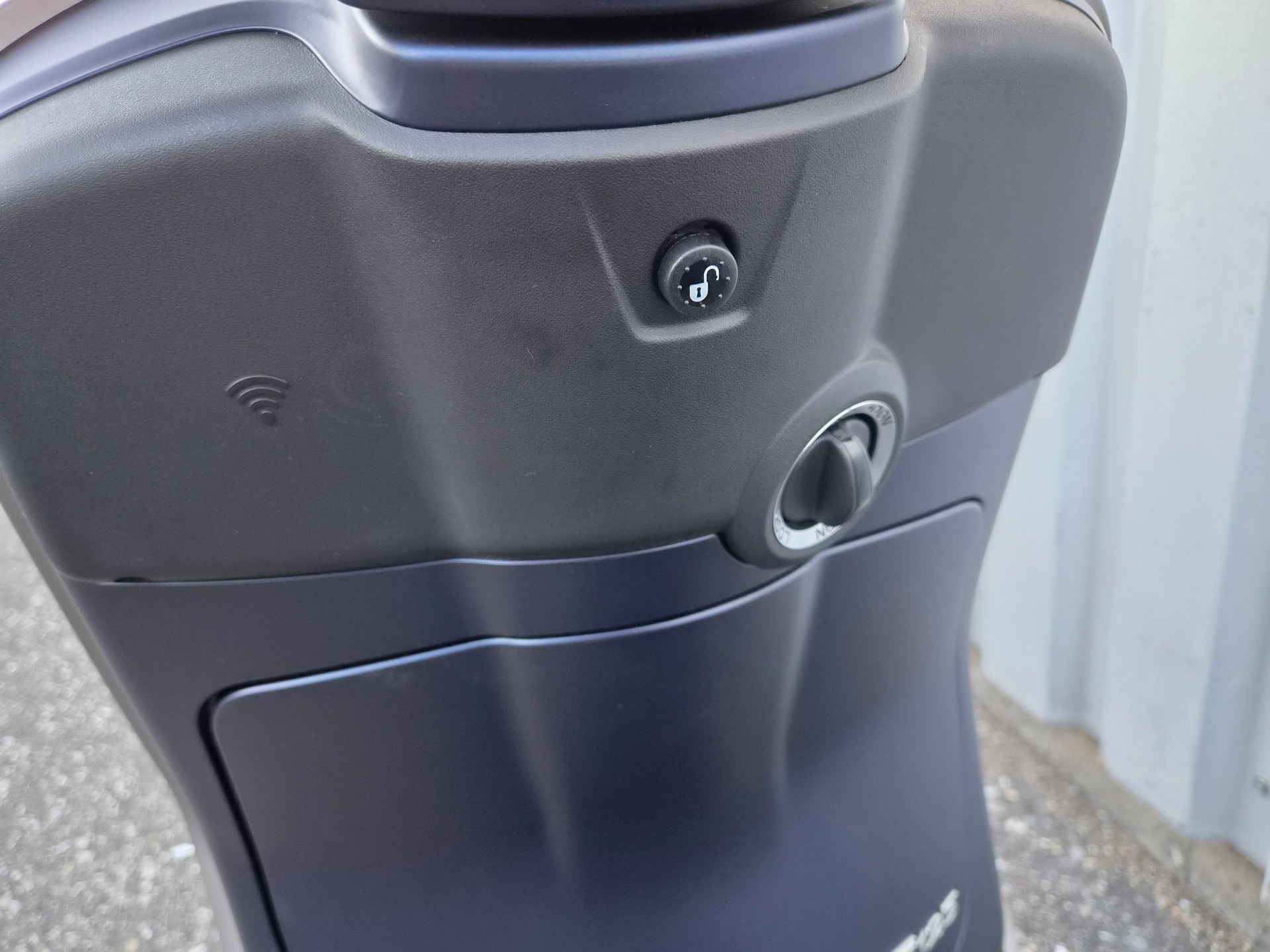 PIAGGIO VESPA PRIMAVERA 125 TECH-image-14