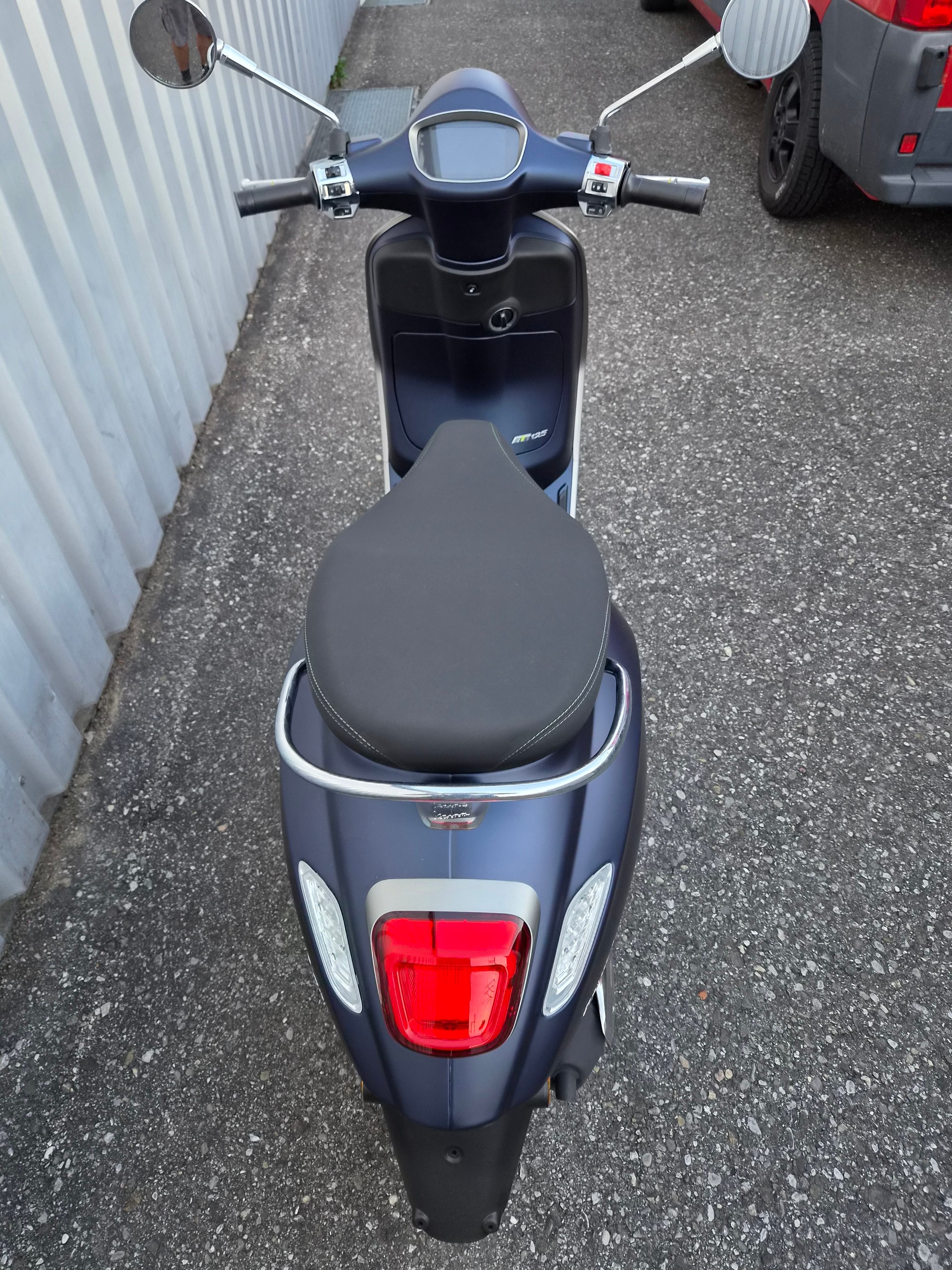 PIAGGIO VESPA PRIMAVERA 125 TECH-image-8