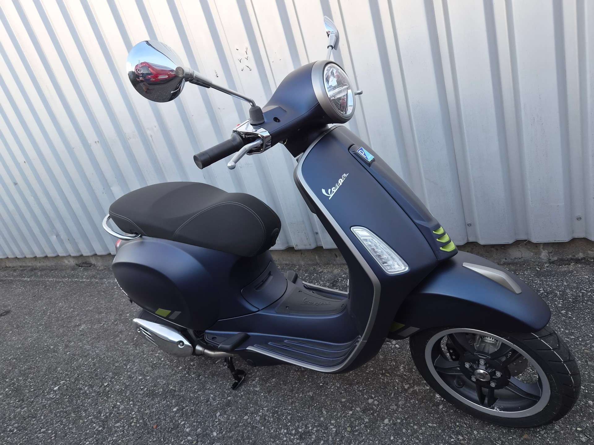 PIAGGIO VESPA PRIMAVERA 125 TECH-showroom-element-1