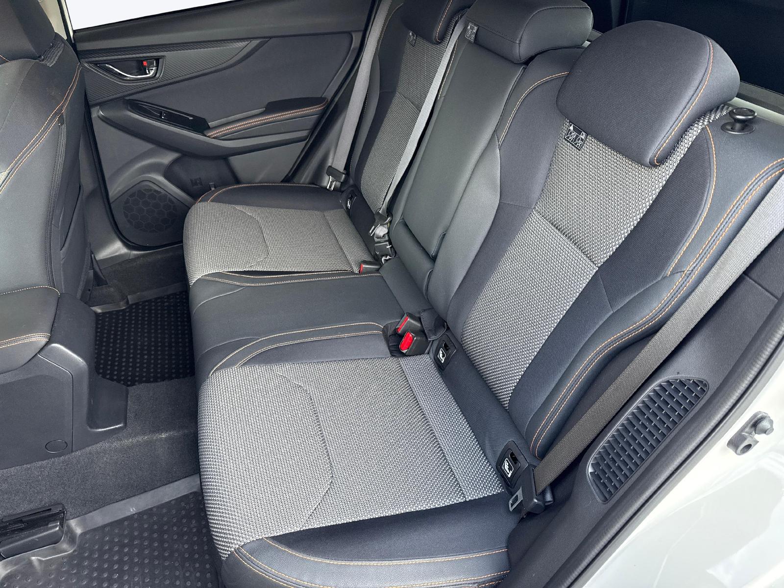SUBARU XV 2.0i e-Boxer Swiss Plus-image-9