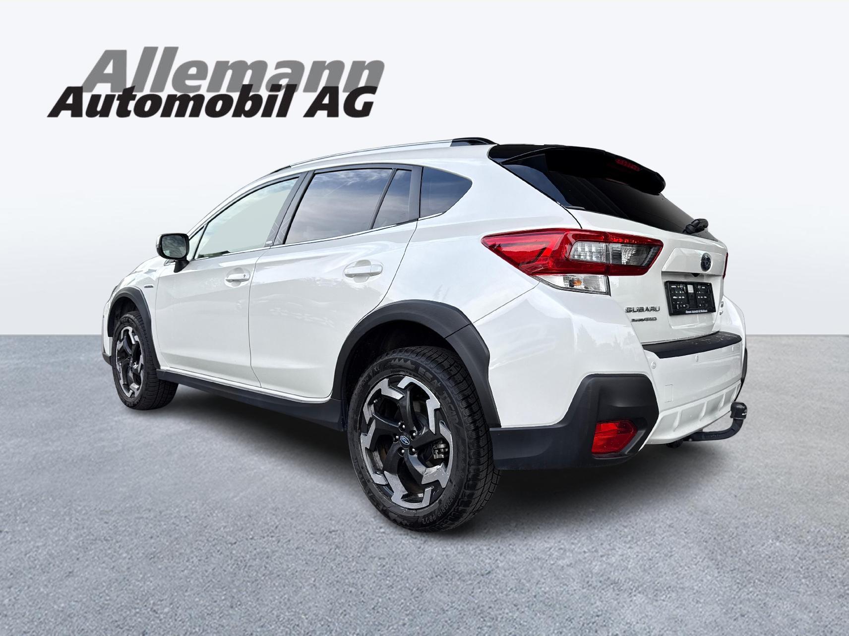 SUBARU XV 2.0i e-Boxer Swiss Plus-image-3
