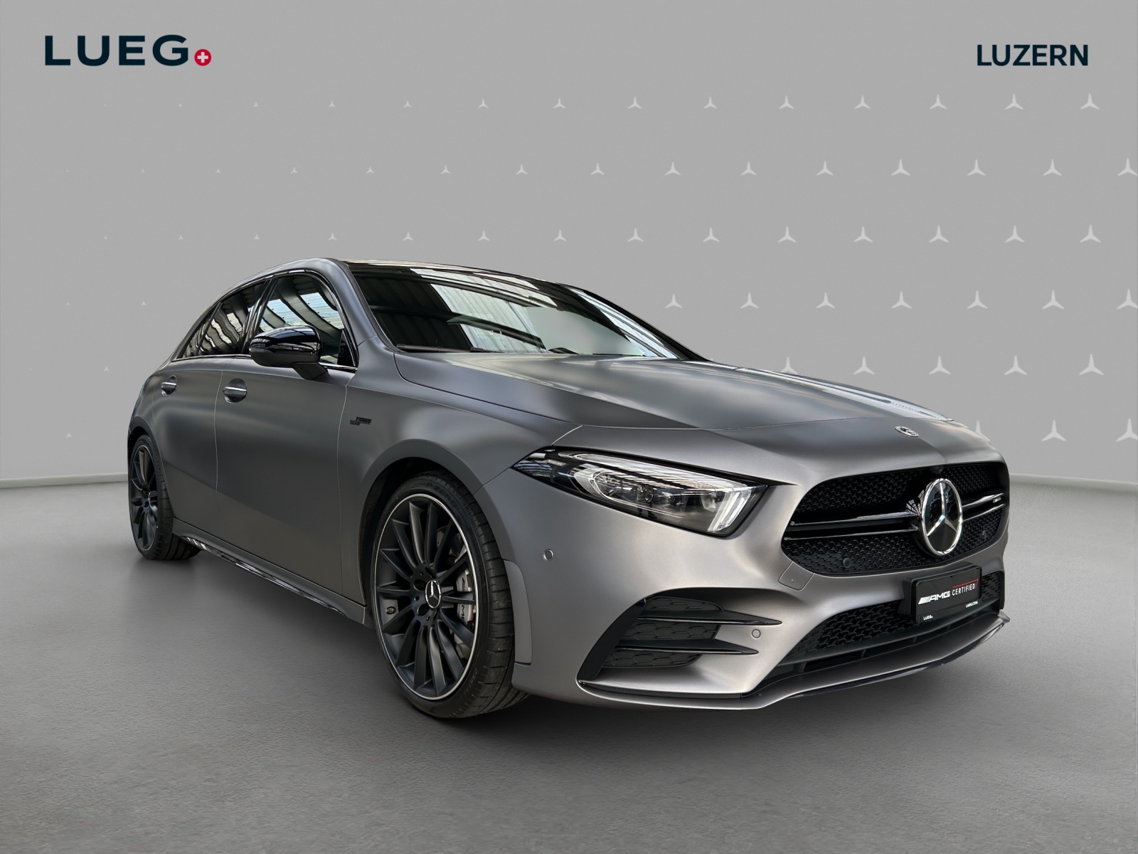 MERCEDES-BENZ A 35 AMG 4Matic Speedshift-image-4
