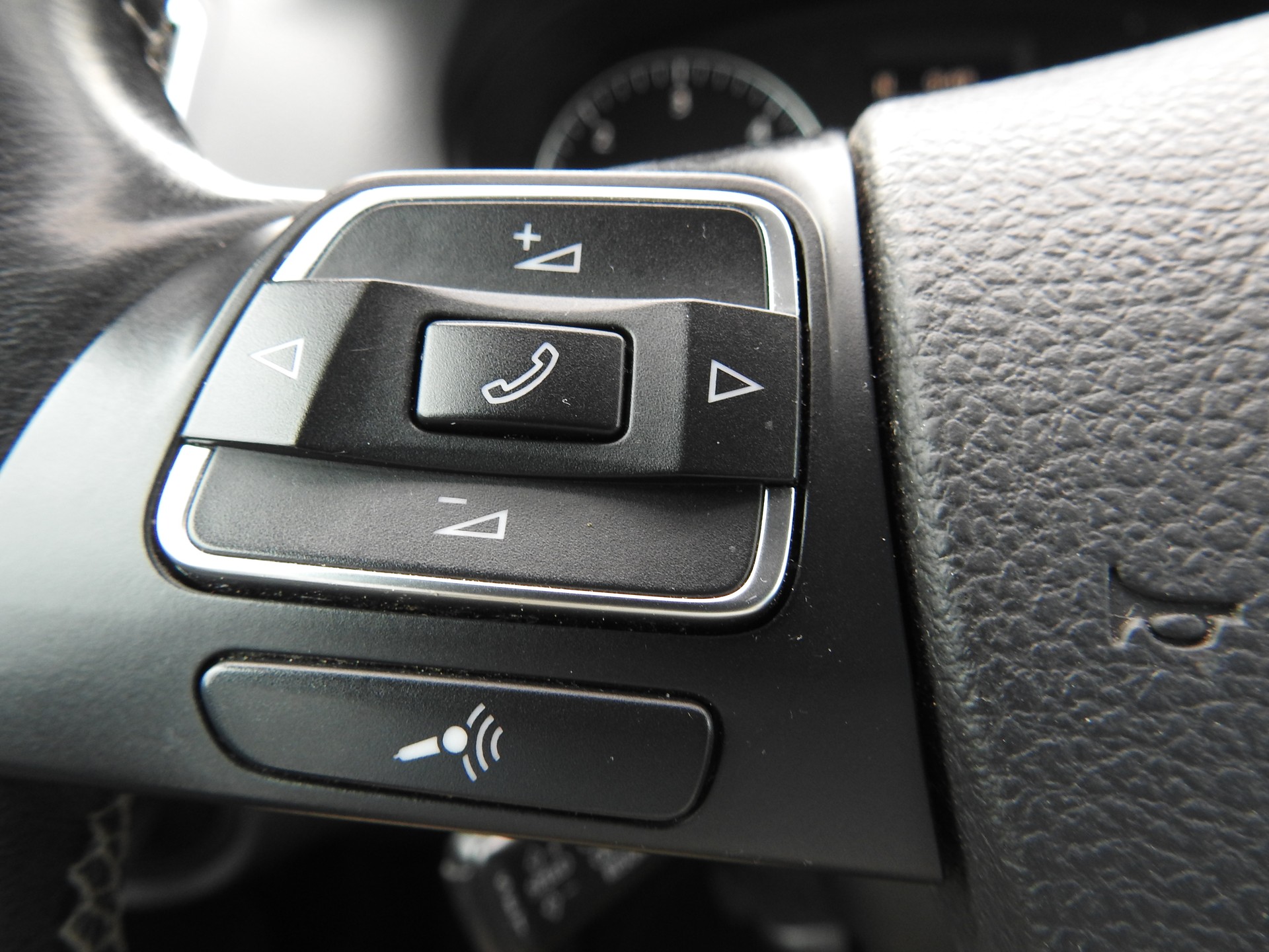 VW Sharan 2.0 TDI BMT Style 4Motion-image-26