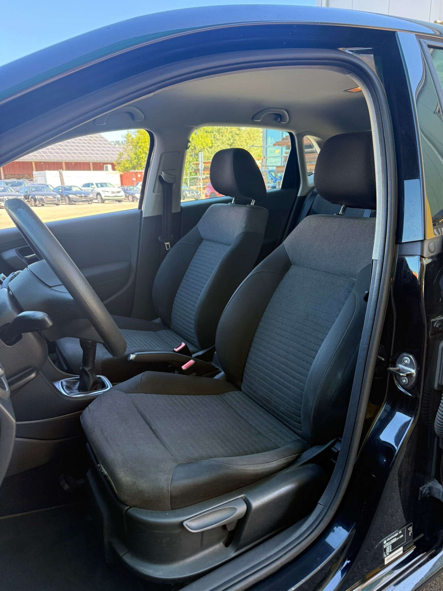VW Polo 1.2 TSI Comfortline-image-8