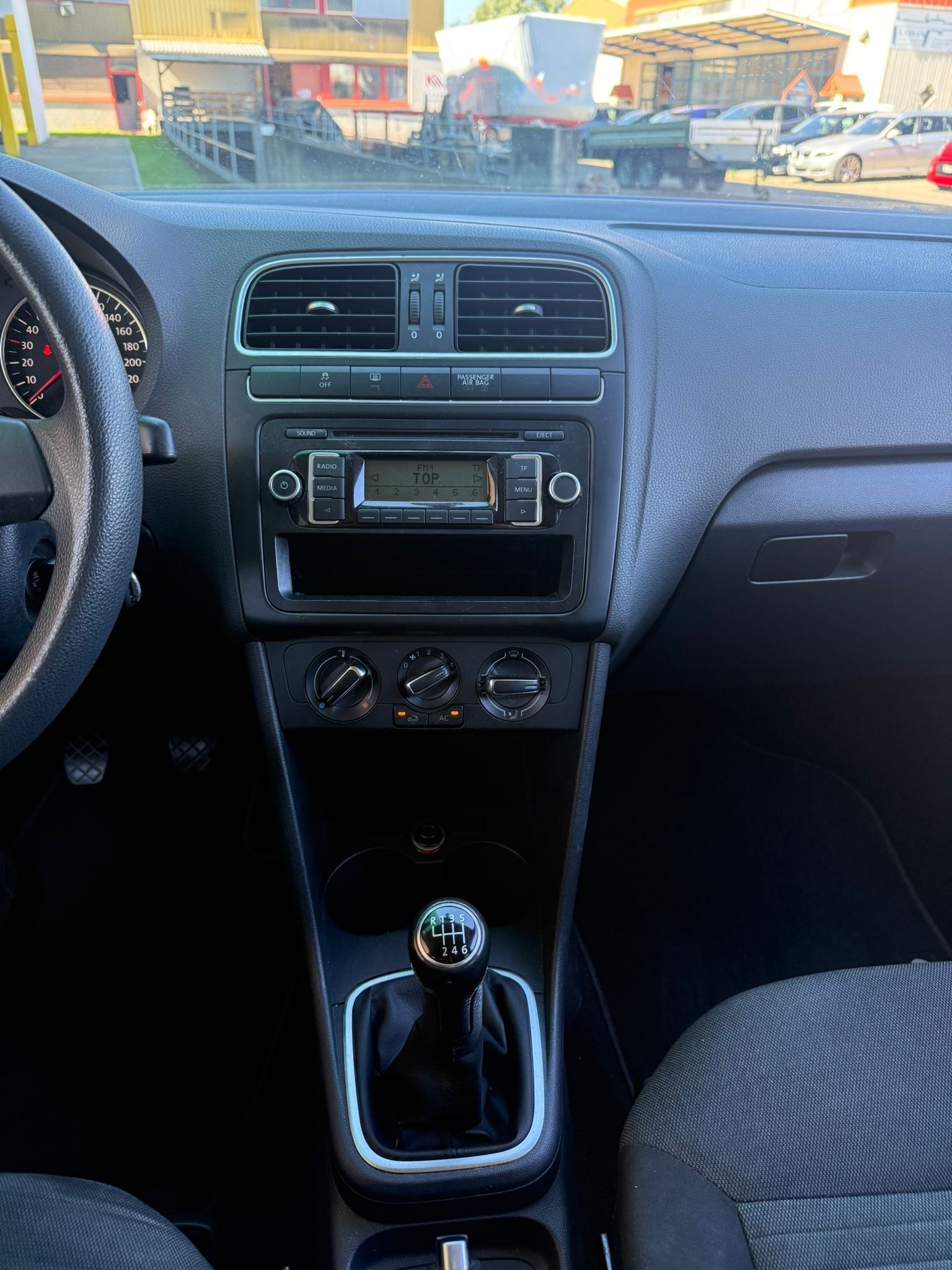 VW Polo 1.2 TSI Comfortline-image-9