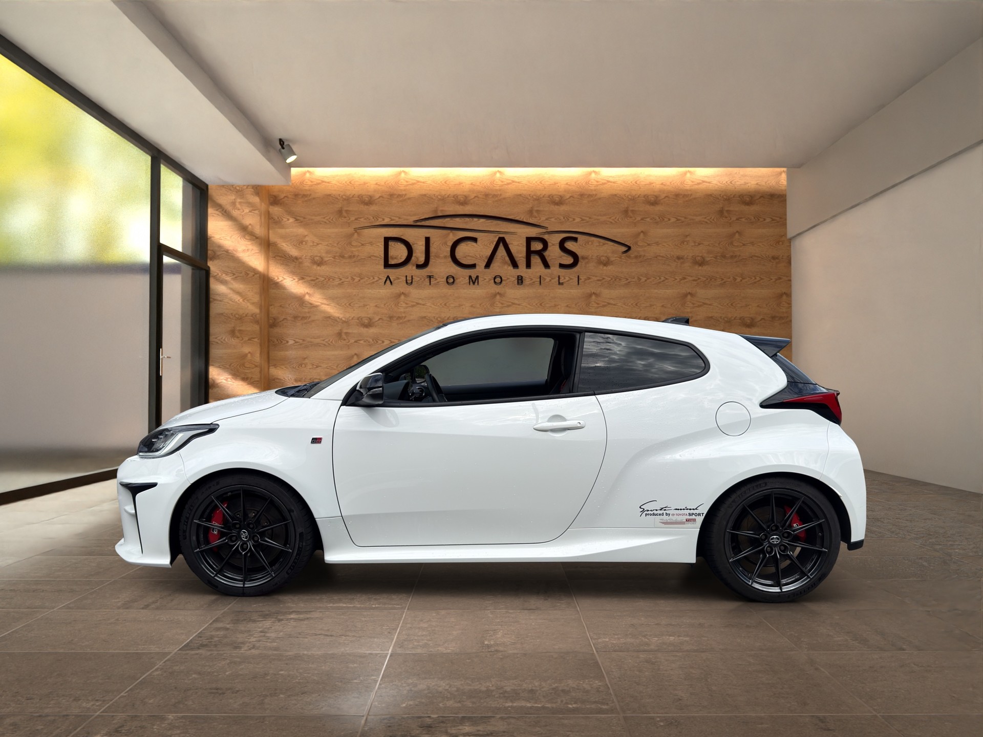 TOYOTA Yaris 1.6 GR Sport-image-3