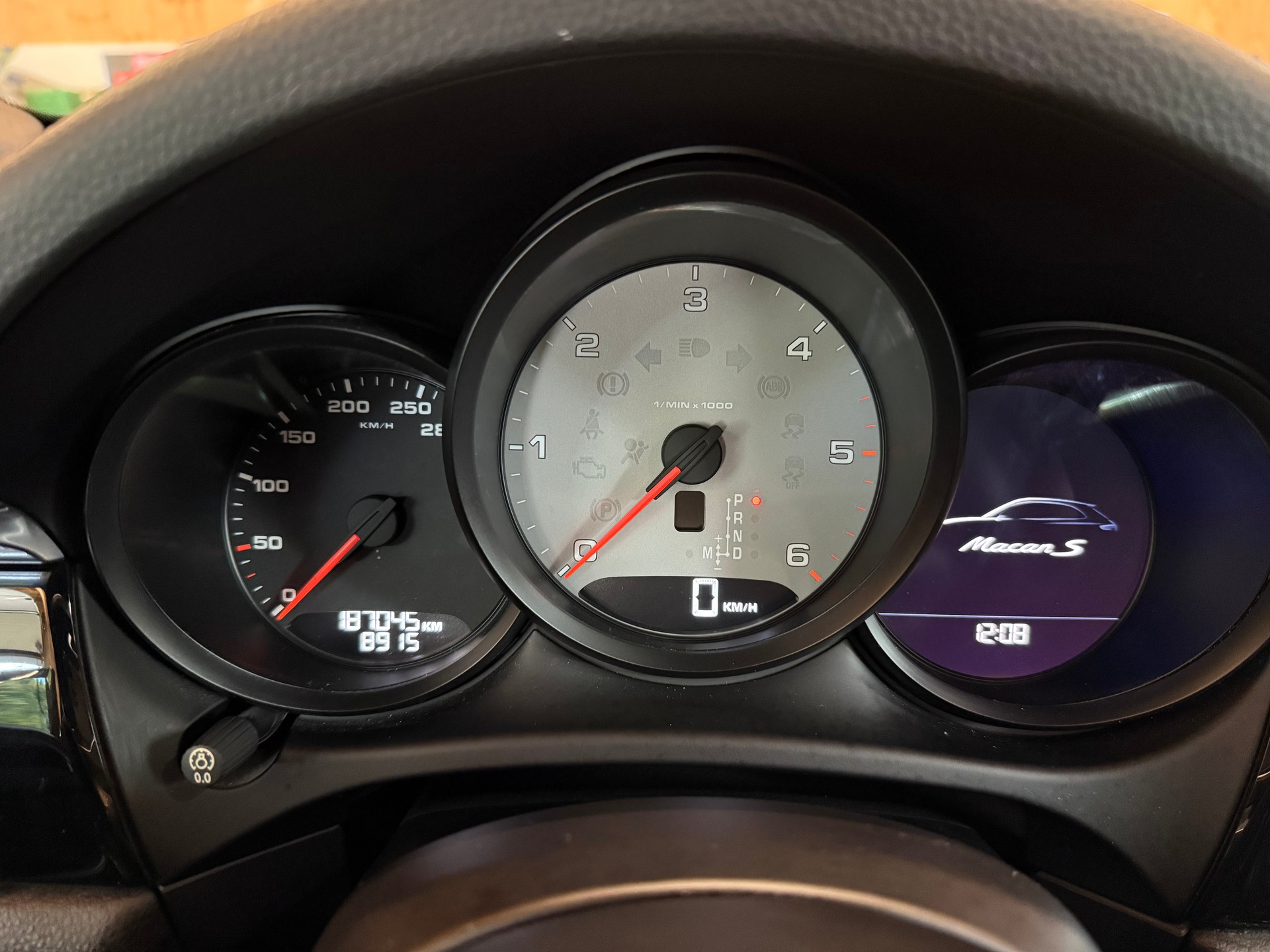 PORSCHE Macan S Diesel PDK-image-10