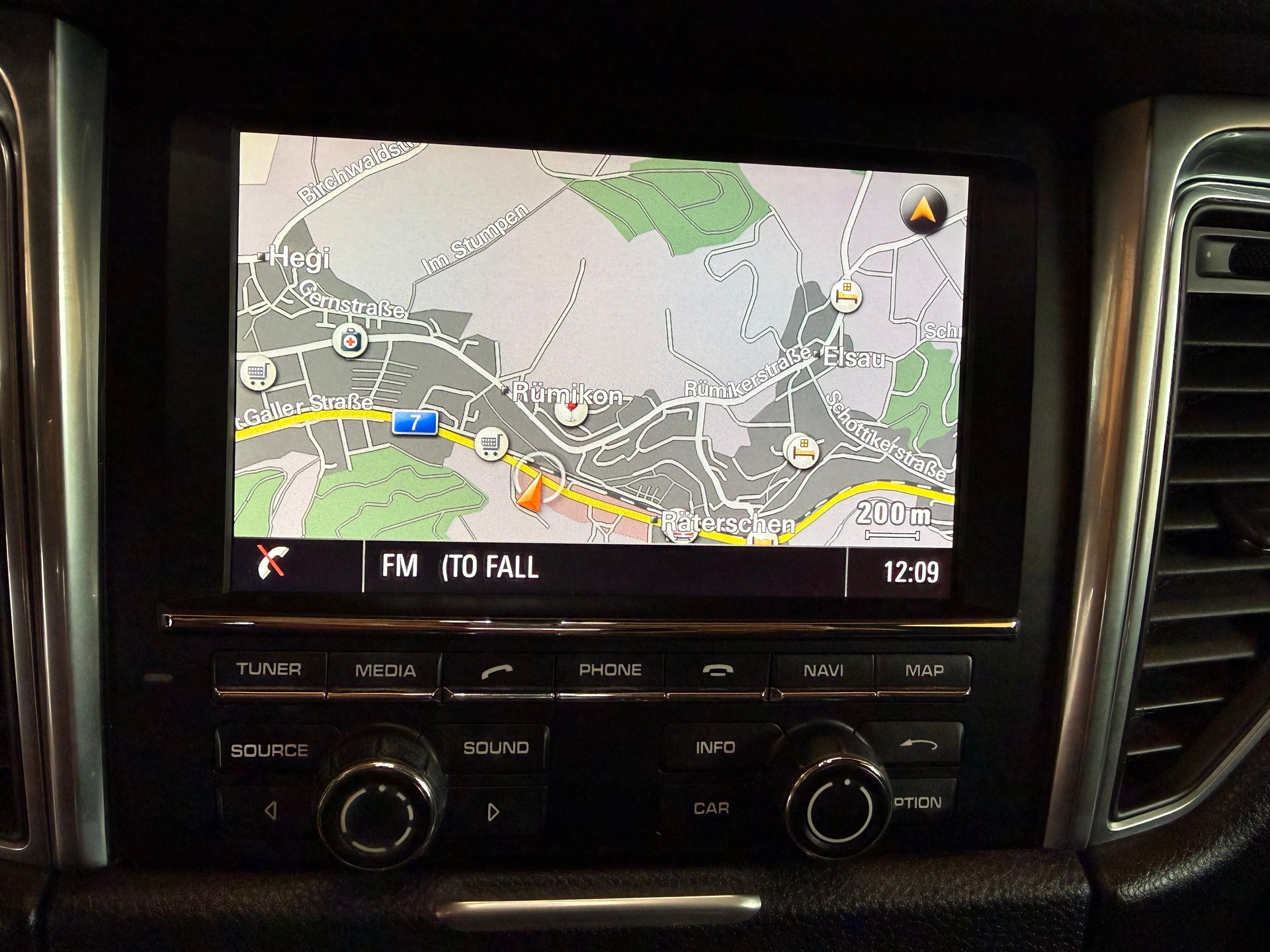PORSCHE Macan S Diesel PDK-image-12