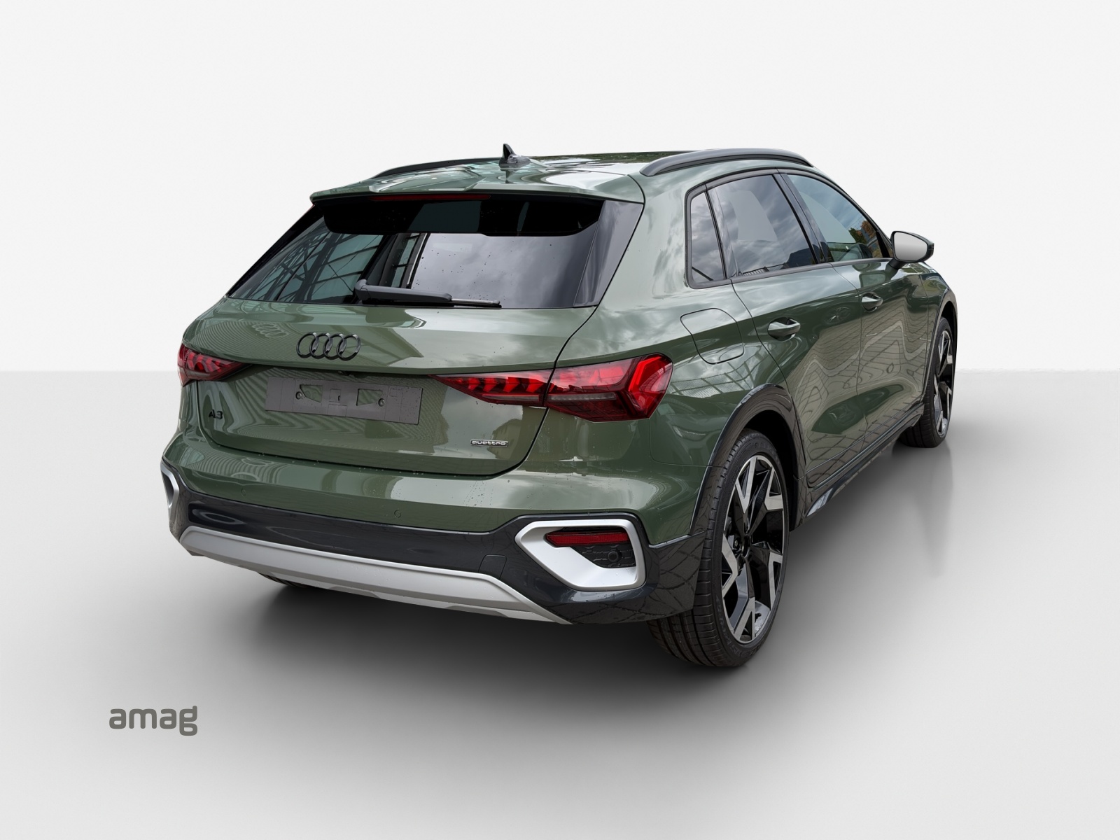 AUDI A3 allstreet TFSI 150 kW quattro S tronic-image-4