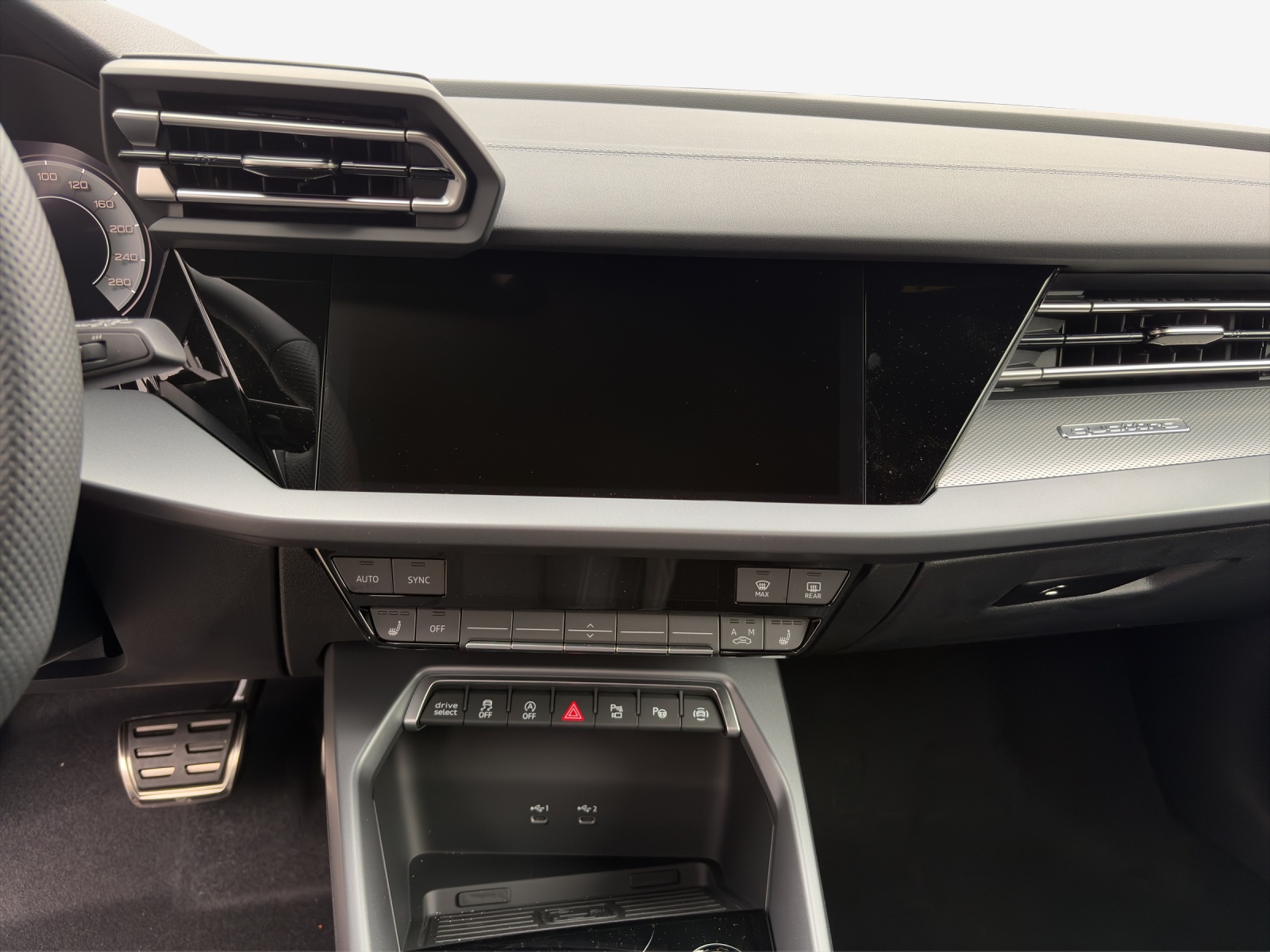 AUDI A3 allstreet TFSI 150 kW quattro S tronic-image-10