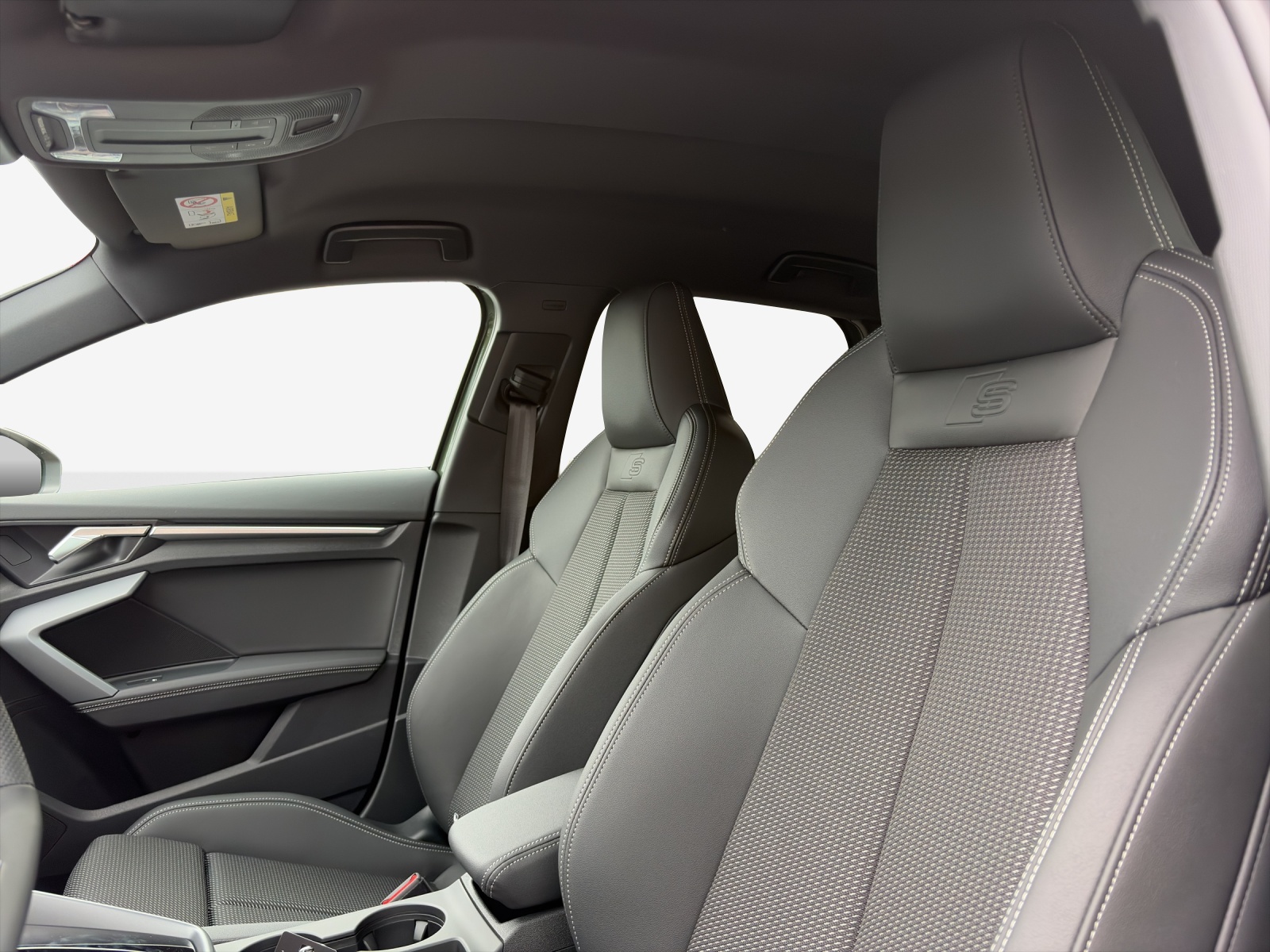 AUDI A3 allstreet TFSI 150 kW quattro S tronic-image-14