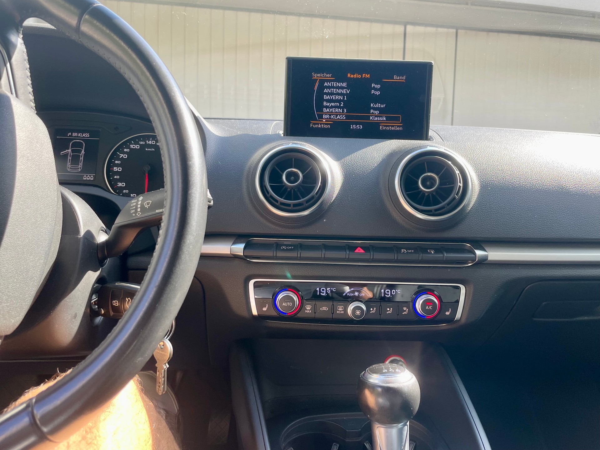 AUDI A3-image-3