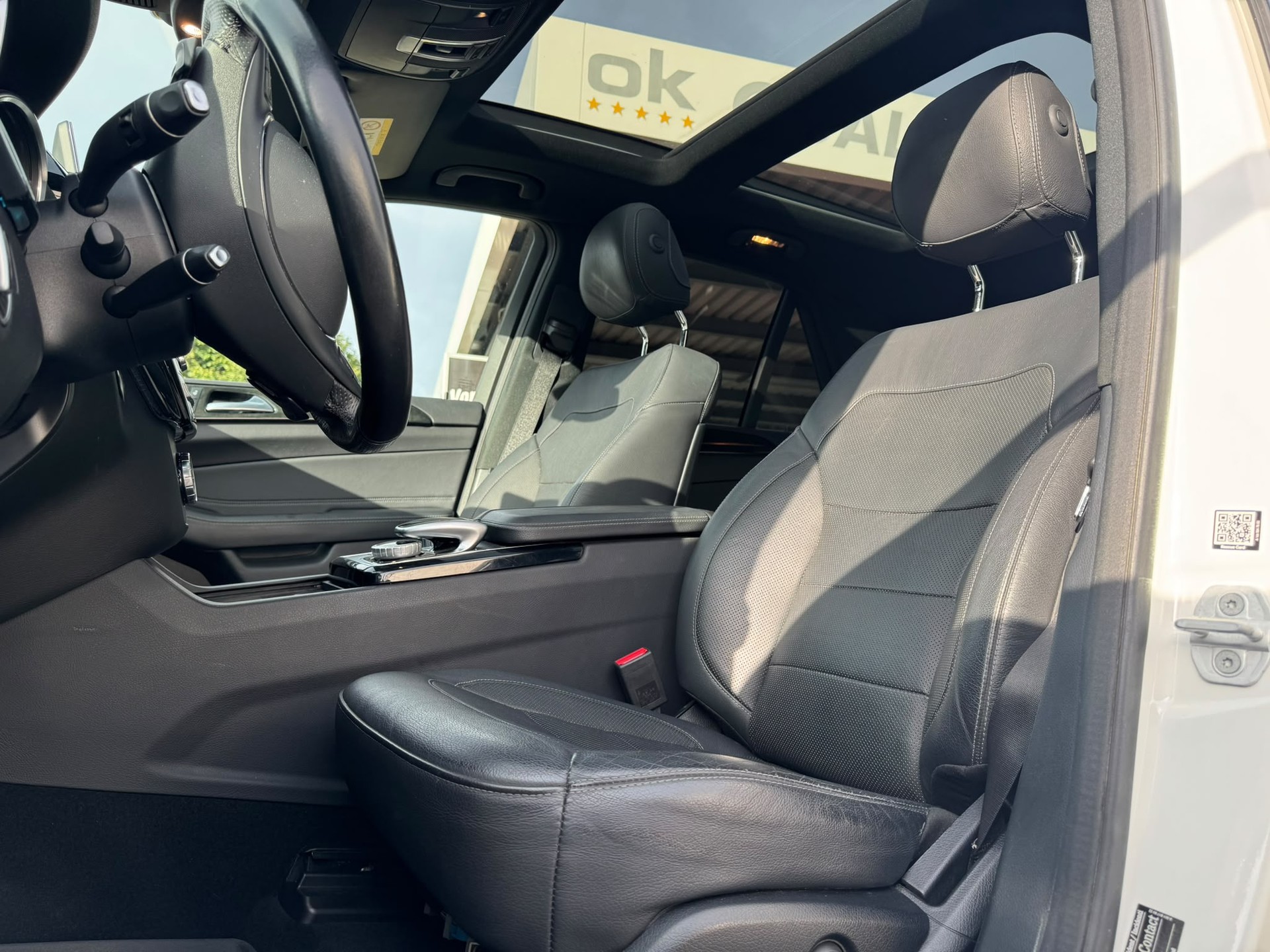 MERCEDES-BENZ GLE 350 d Executive 4Matic 9G-Tronic-image-12