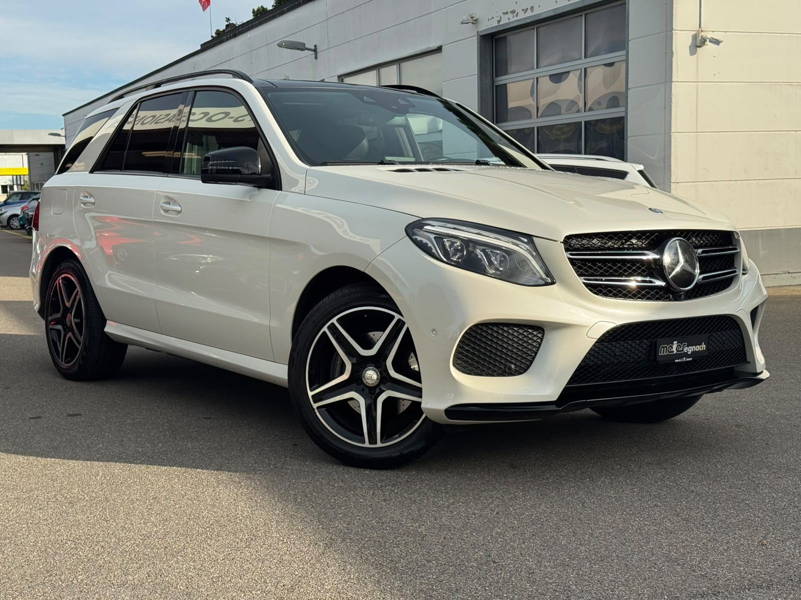 MERCEDES-BENZ GLE 350 d Executive 4Matic 9G-Tronic-image-2