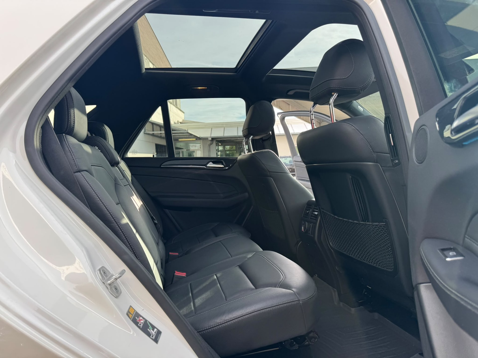MERCEDES-BENZ GLE 350 d Executive 4Matic 9G-Tronic-image-15