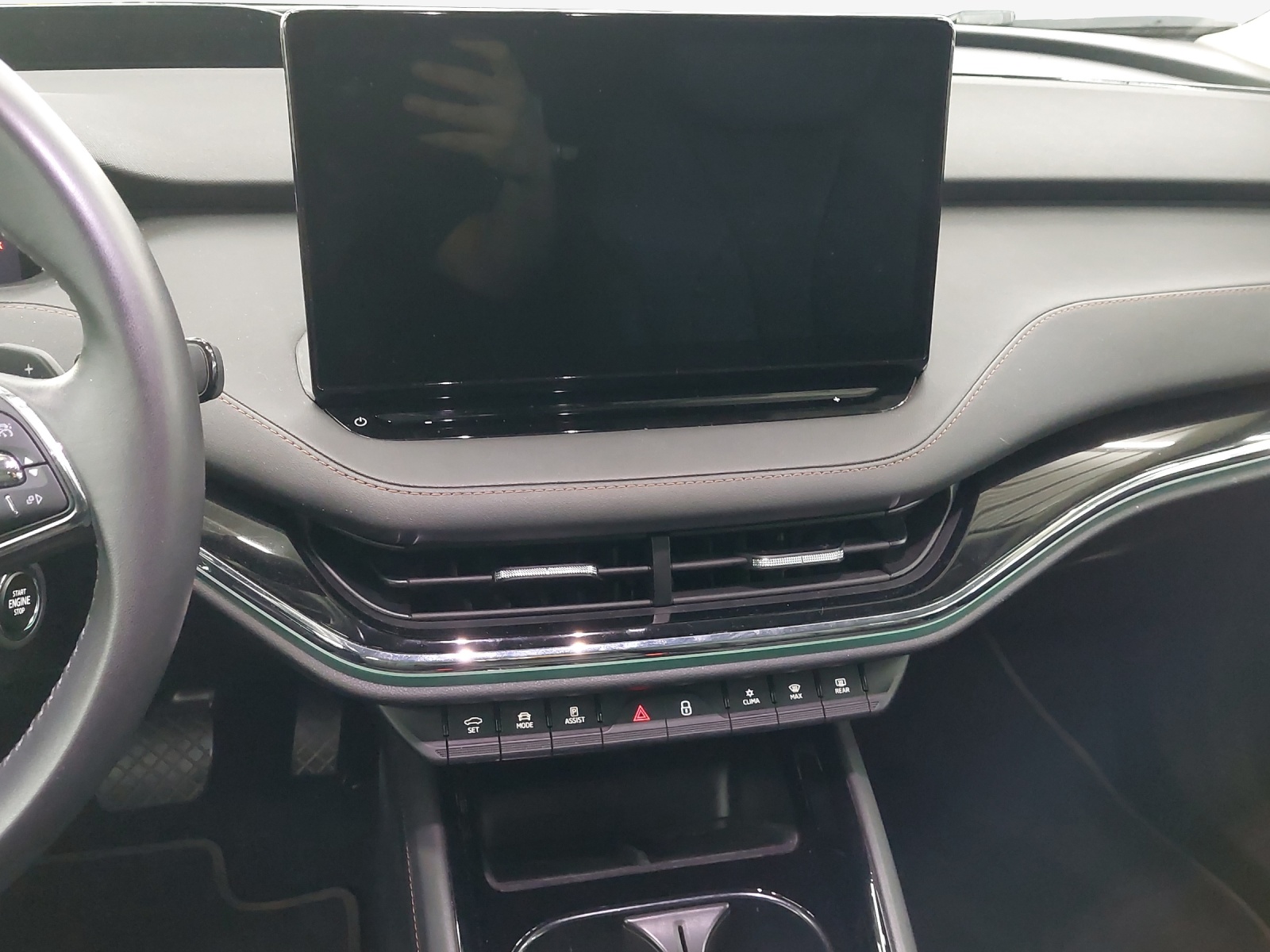 SKODA Enyaq iV 80-image-11