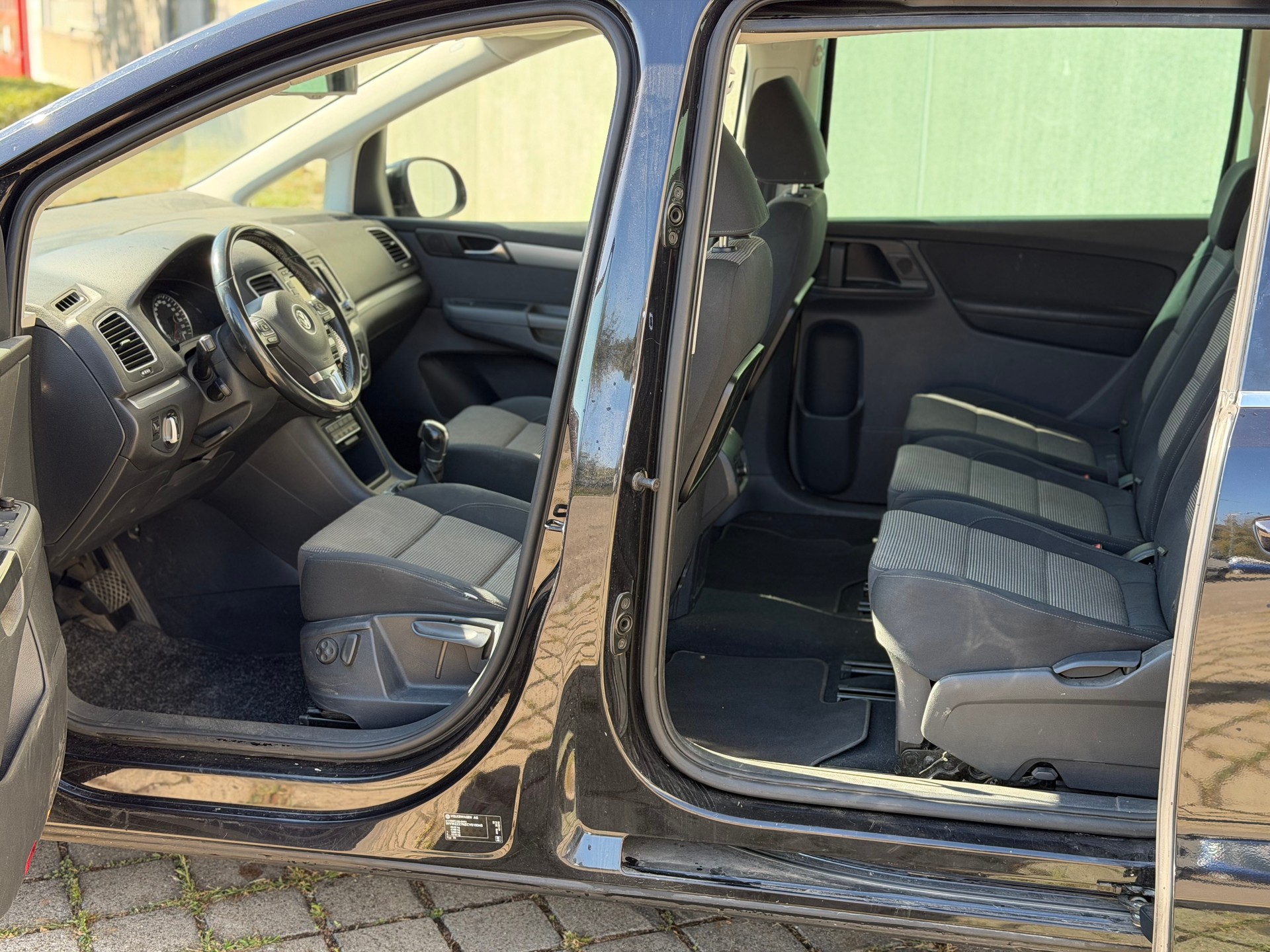 VW Sharan 2.0 TDI BlueMotion Technology Highline DSG-image-10