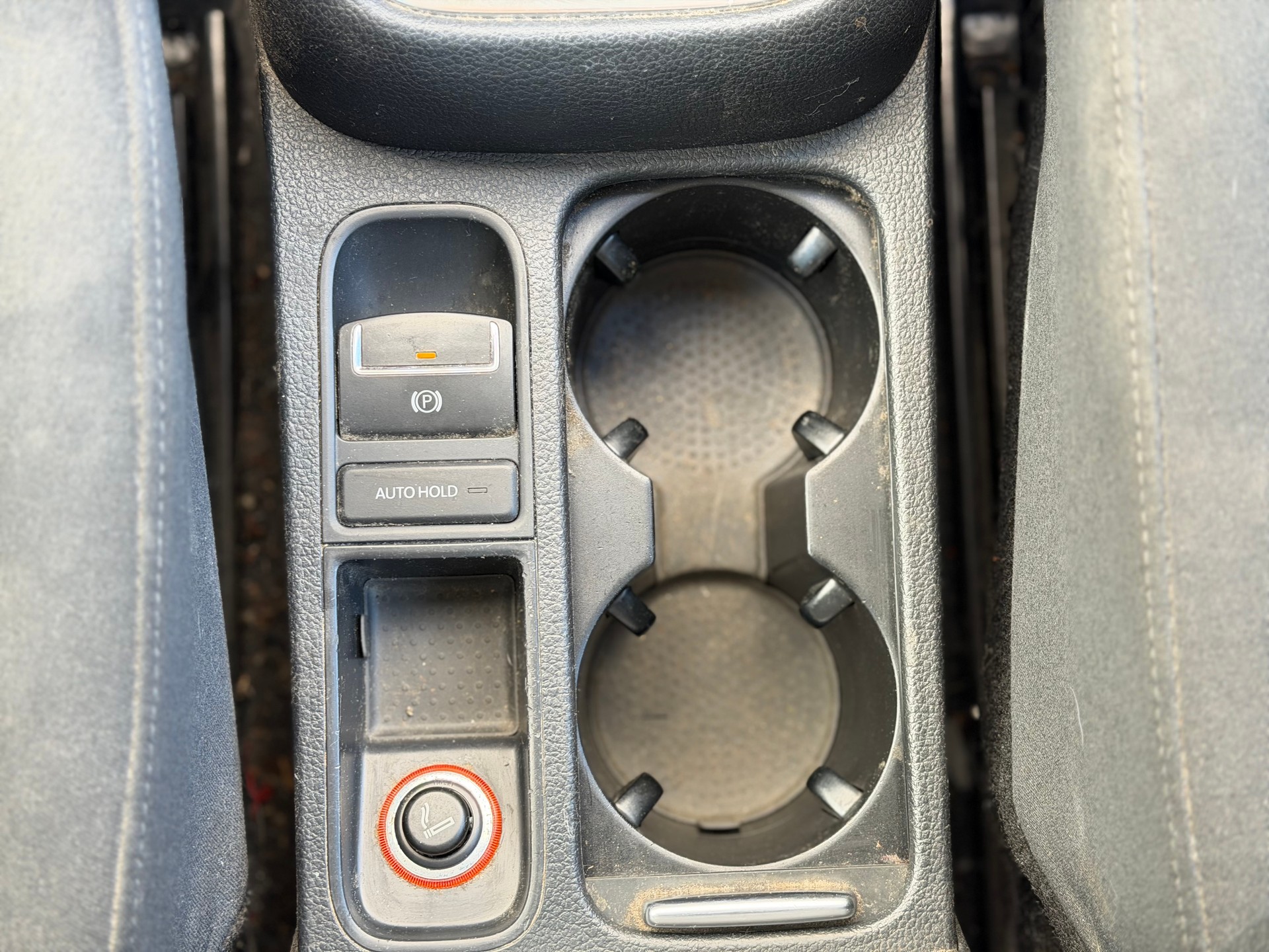VW Sharan 2.0 TDI BlueMotion Technology Highline DSG-image-17