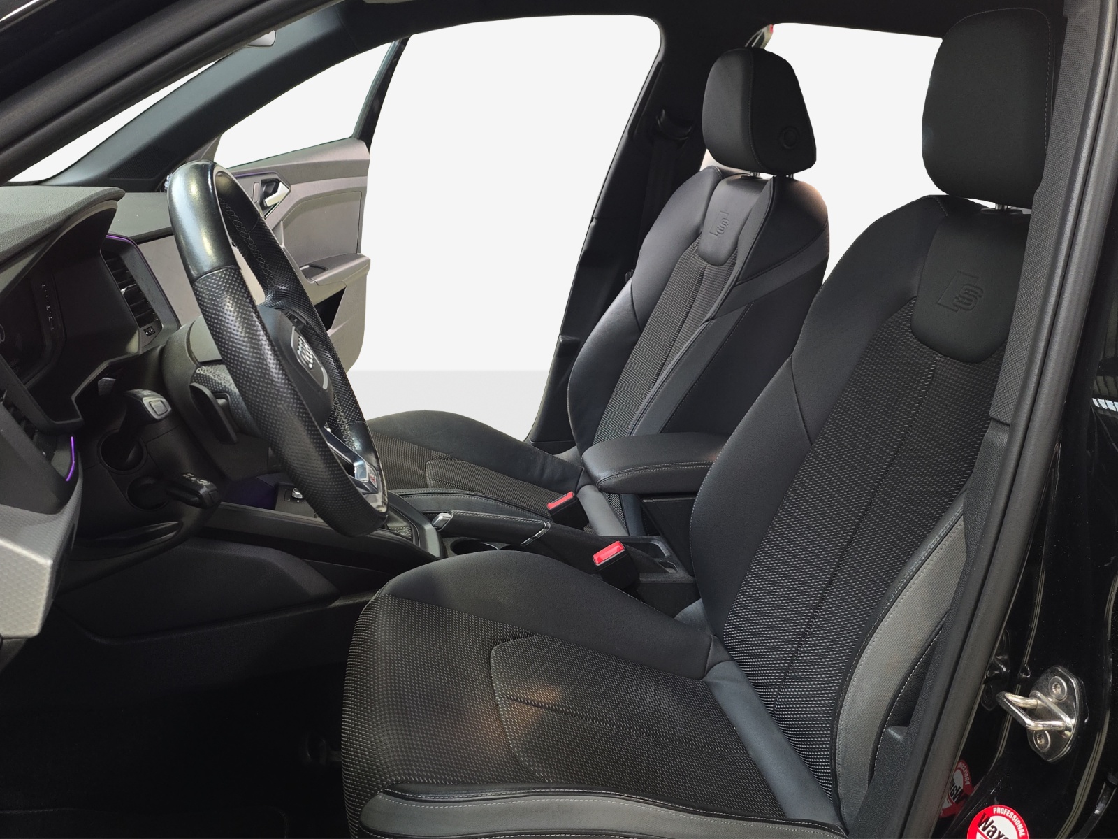AUDI A1 Sportback 30 TFSI S Line Attraction S-tronic-image-7