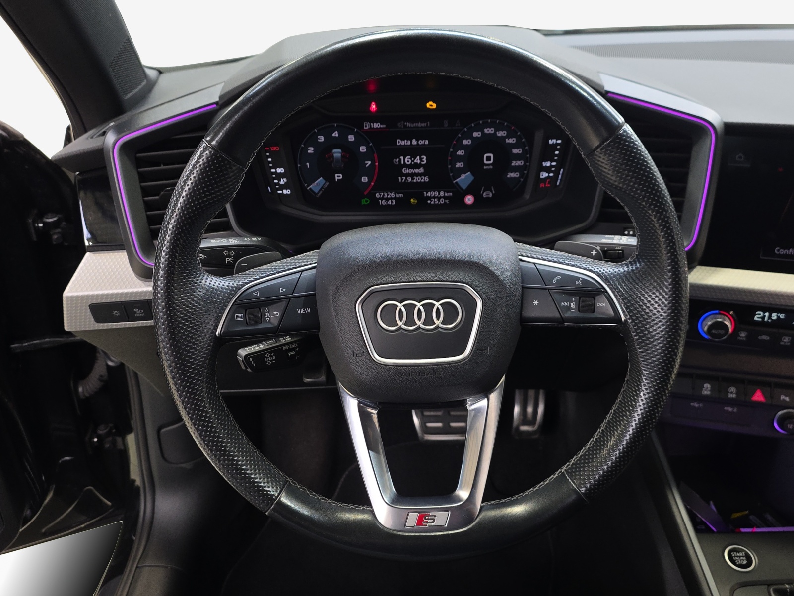 AUDI A1 Sportback 30 TFSI S Line Attraction S-tronic-image-9