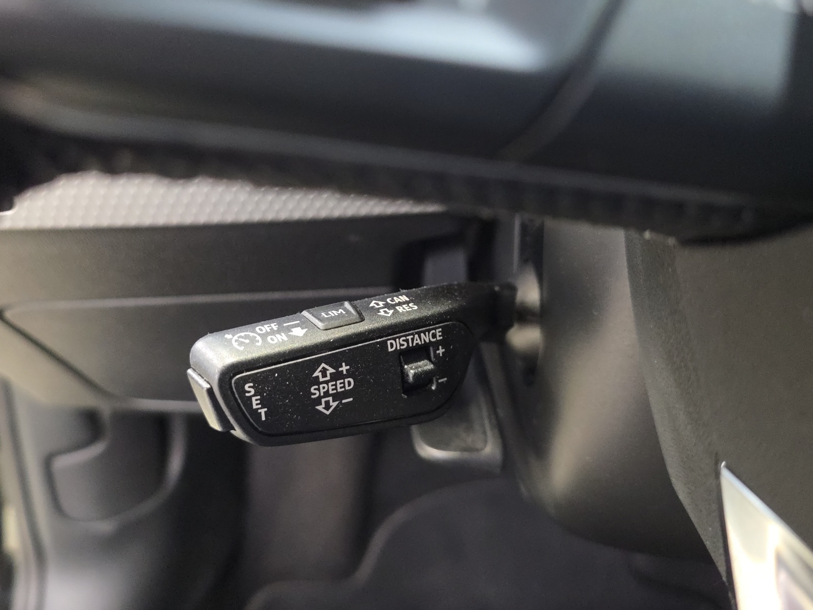 AUDI A1 Sportback 30 TFSI S Line Attraction S-tronic-image-13