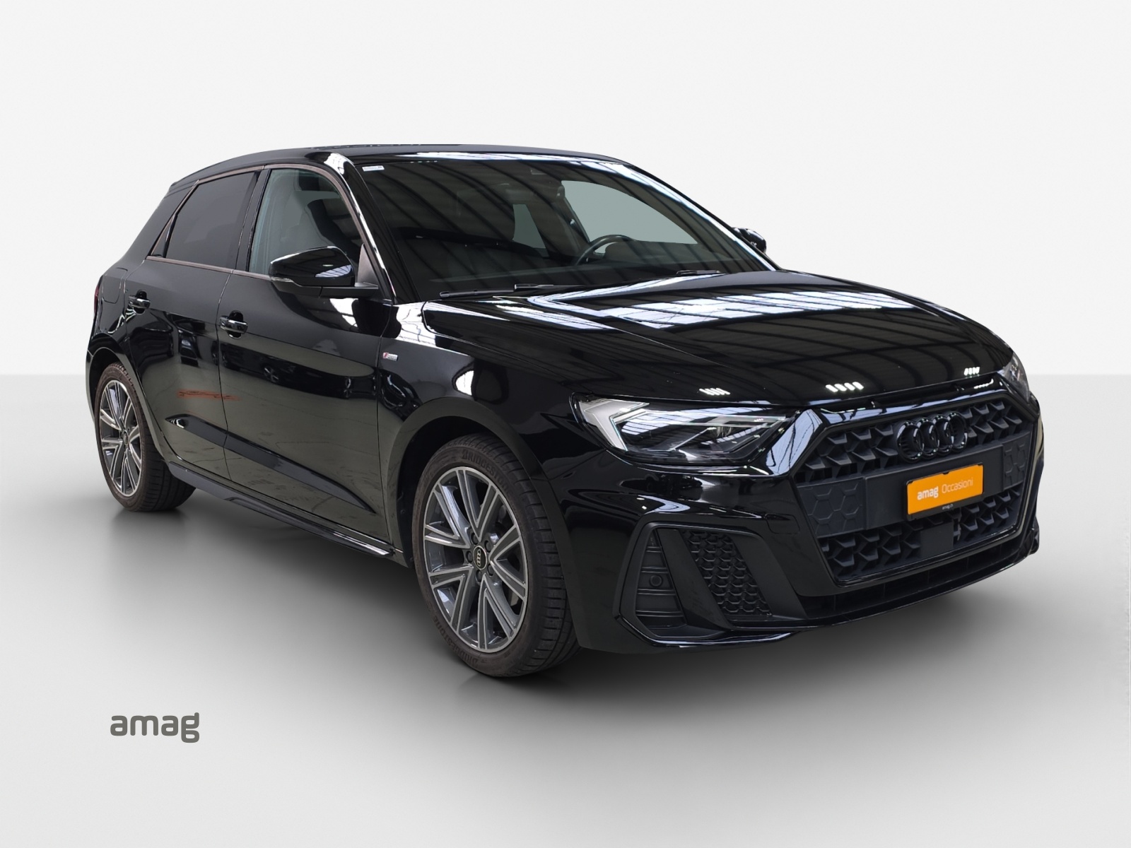 AUDI A1 Sportback 30 TFSI S Line Attraction S-tronic-image-5