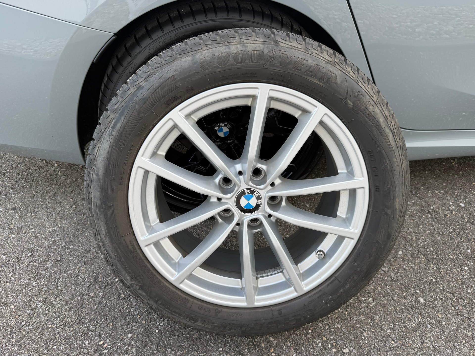 BMW 320d xDrive 48V Touring Steptronic M Sport-image-27
