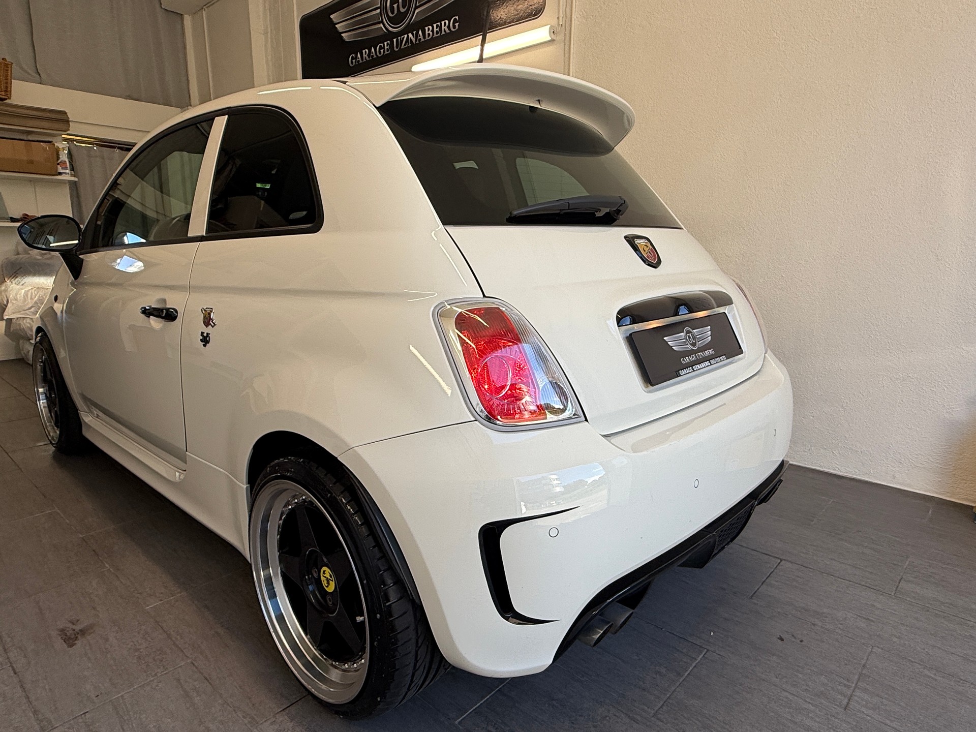 FIAT 595C 1.4 16V Turbo Abarth Competizione Dualogic Ab 220.- pro Monat-image-2