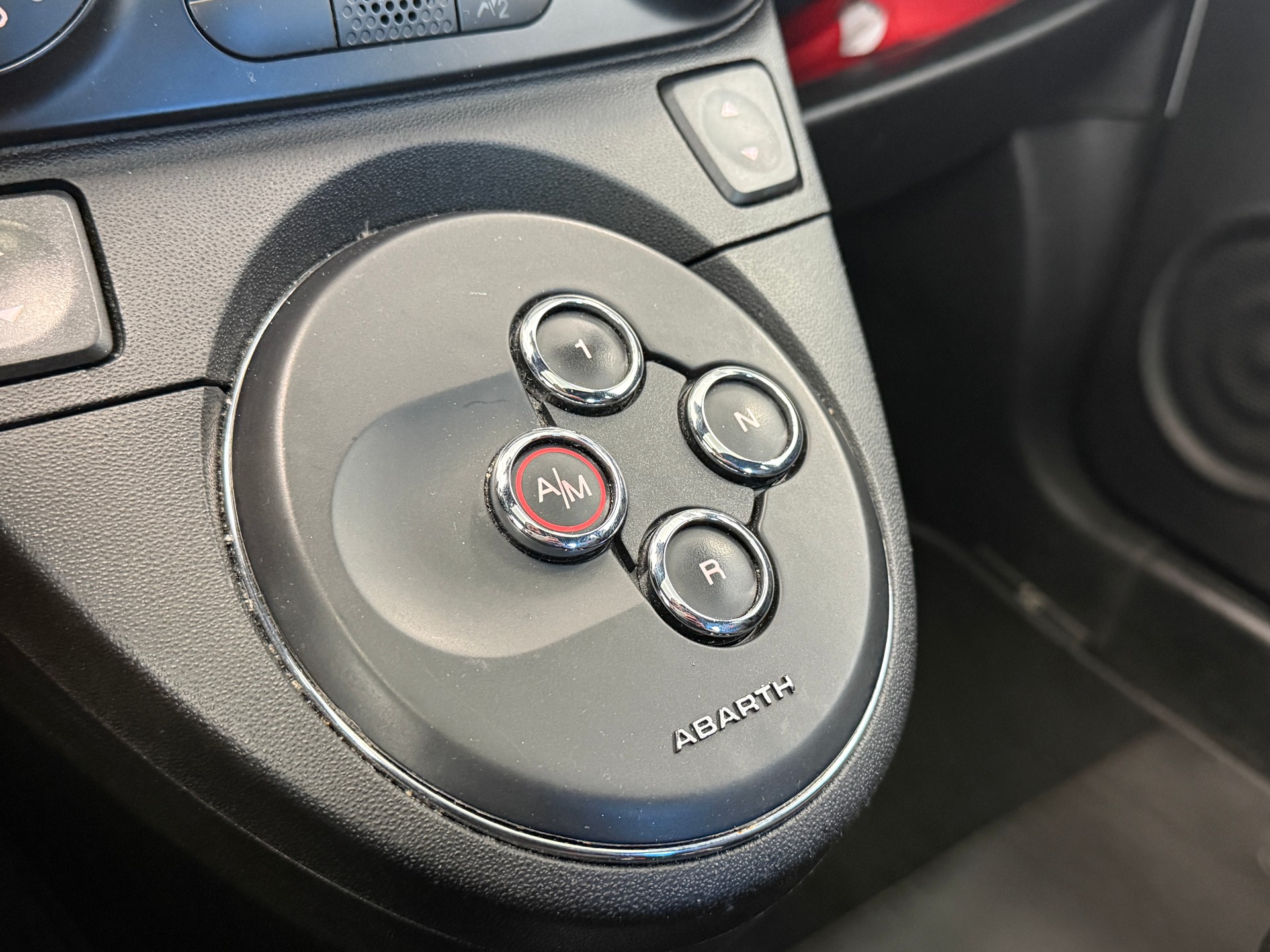 FIAT 595C 1.4 16V Turbo Abarth Competizione Dualogic Ab 220.- pro Monat-image-18