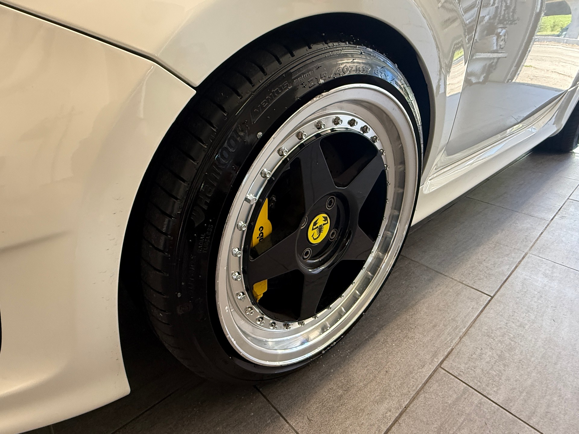 FIAT 595C 1.4 16V Turbo Abarth Competizione Dualogic Ab 220.- pro Monat-image-23